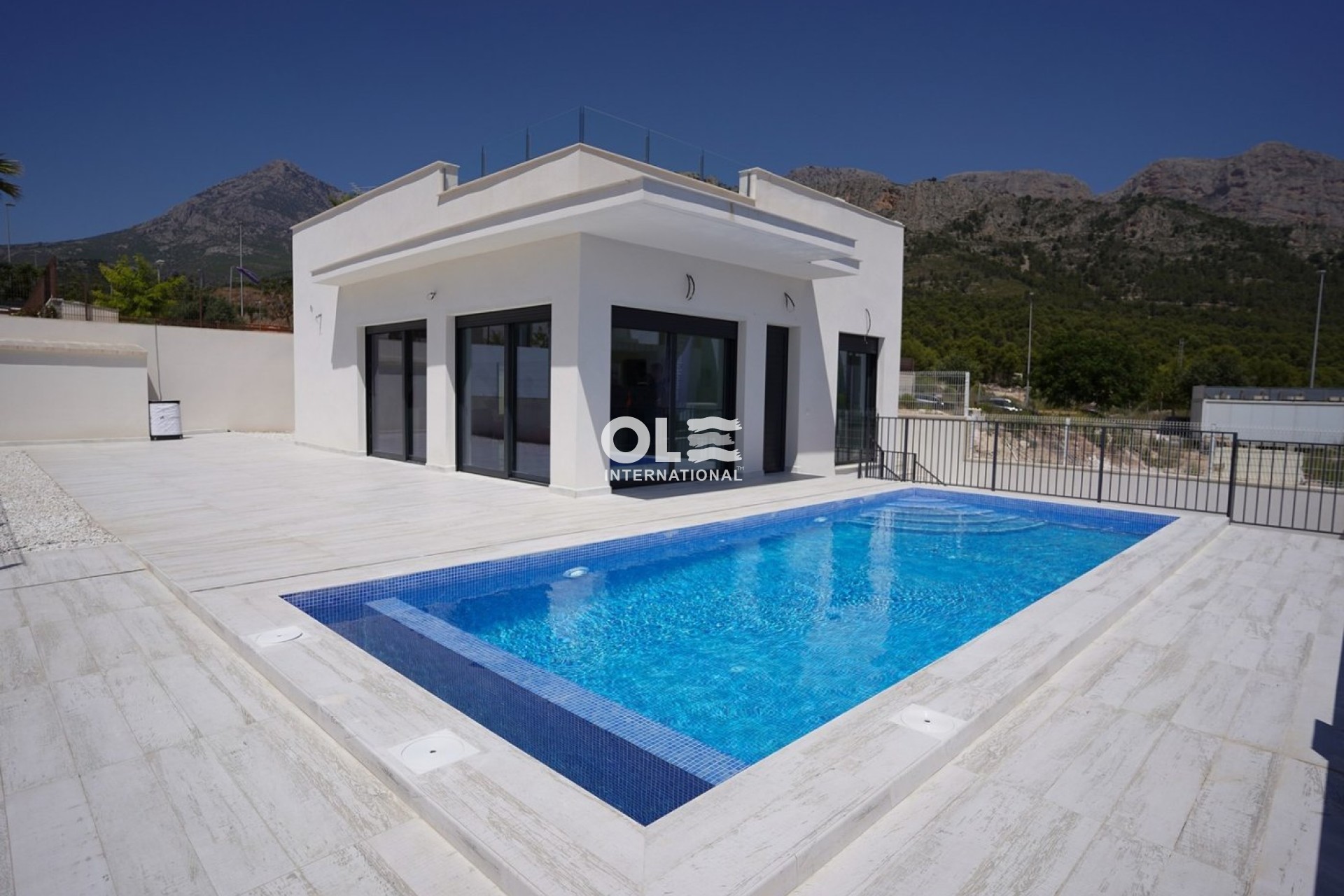 Новое здание - Villa - Polop - La Alberca
