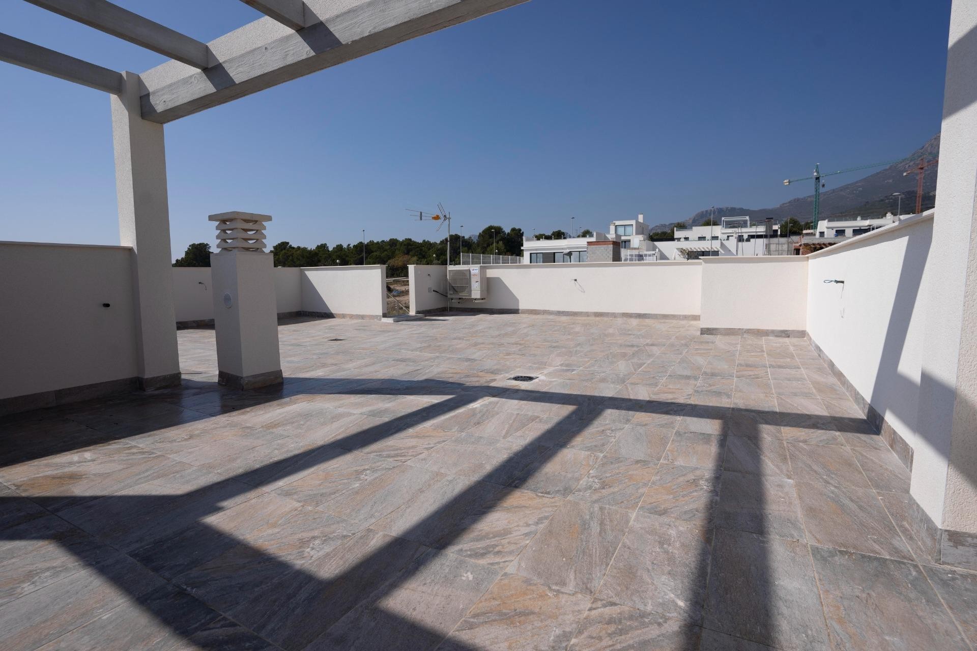 Новое здание - Villa - Polop - La Alberca