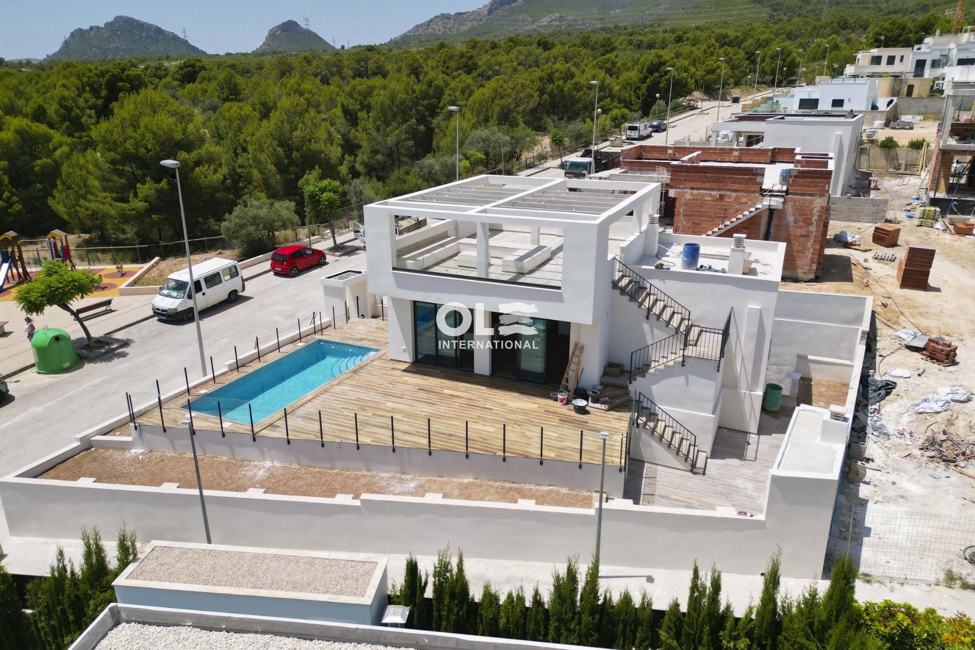 Новое здание - Villa - Polop - La Alberca