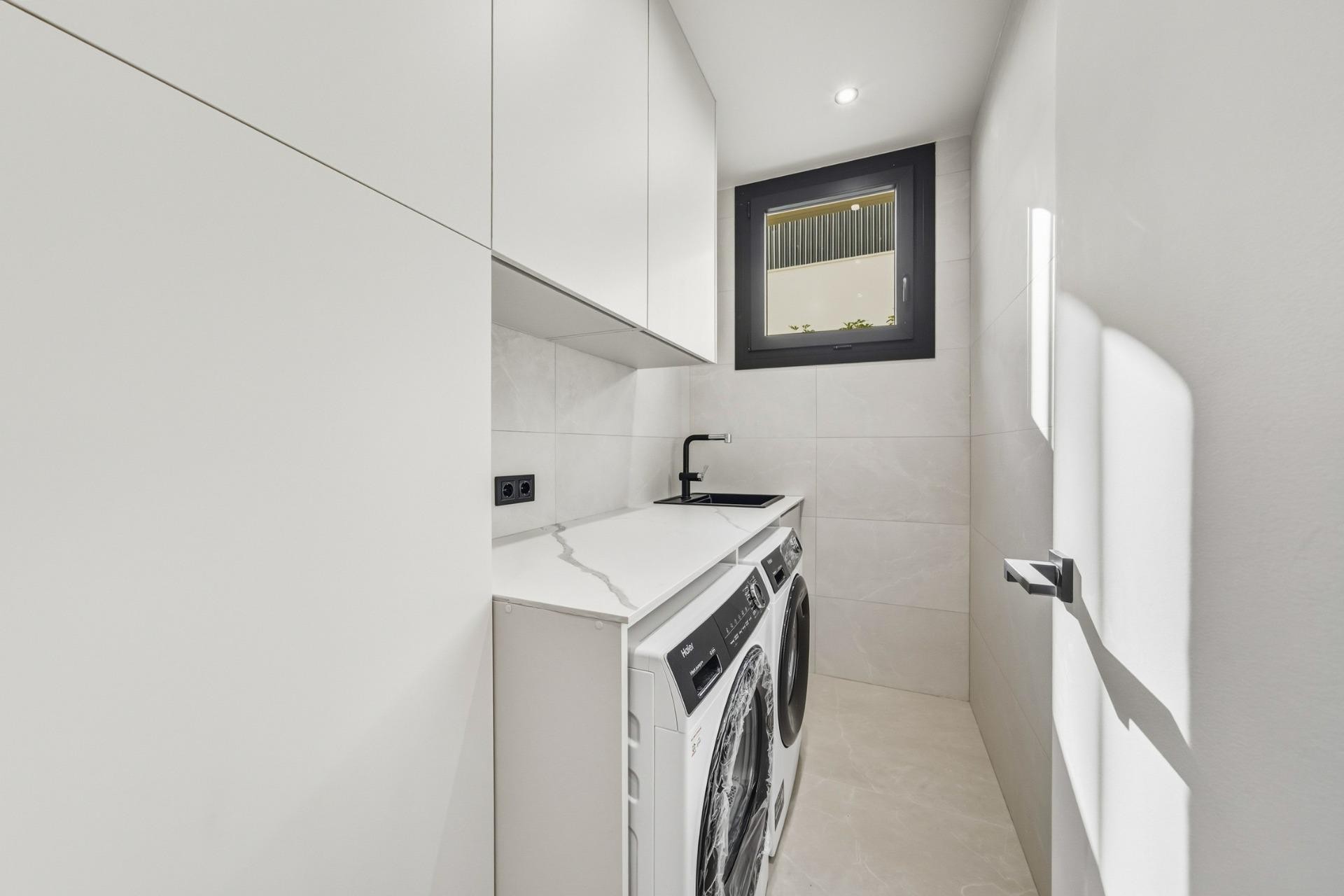 Новое здание - Villa - Polop - La Alberca