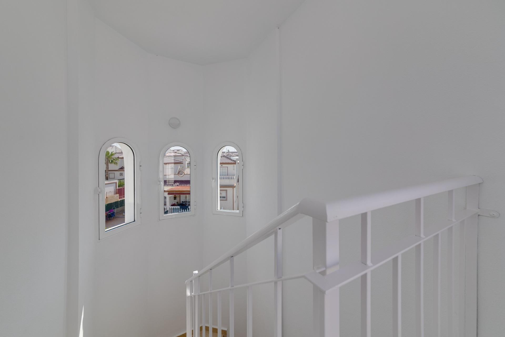 Новое здание - Villa - San Fulgencio - El Oasis