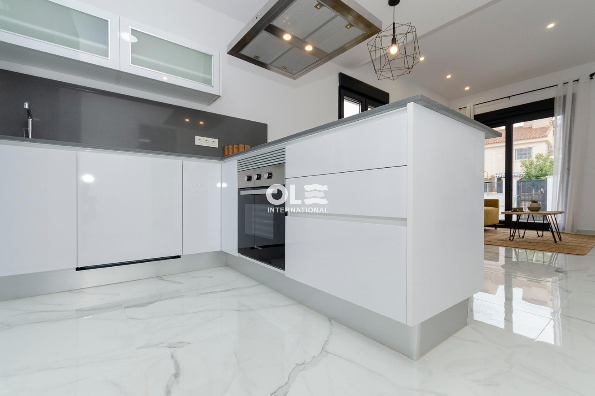 Новое здание - Villa - Torrevieja - Torretas