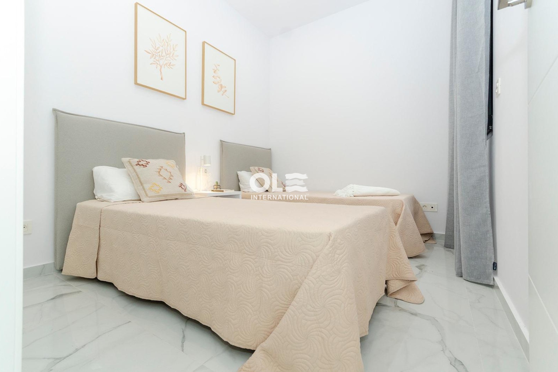 Новое здание - Villa - Torrevieja - Torretas