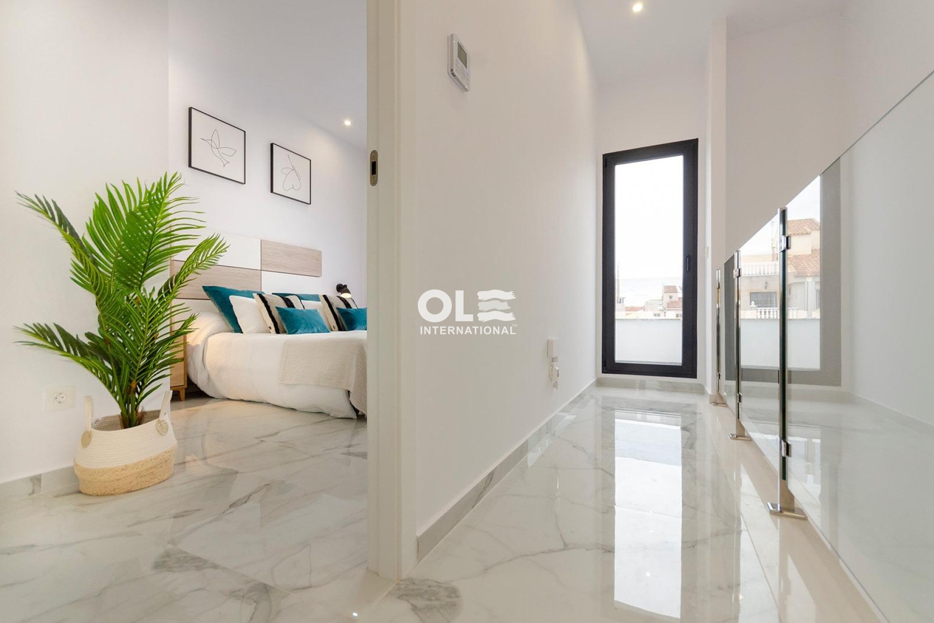 Новое здание - Villa - Torrevieja - Torretas