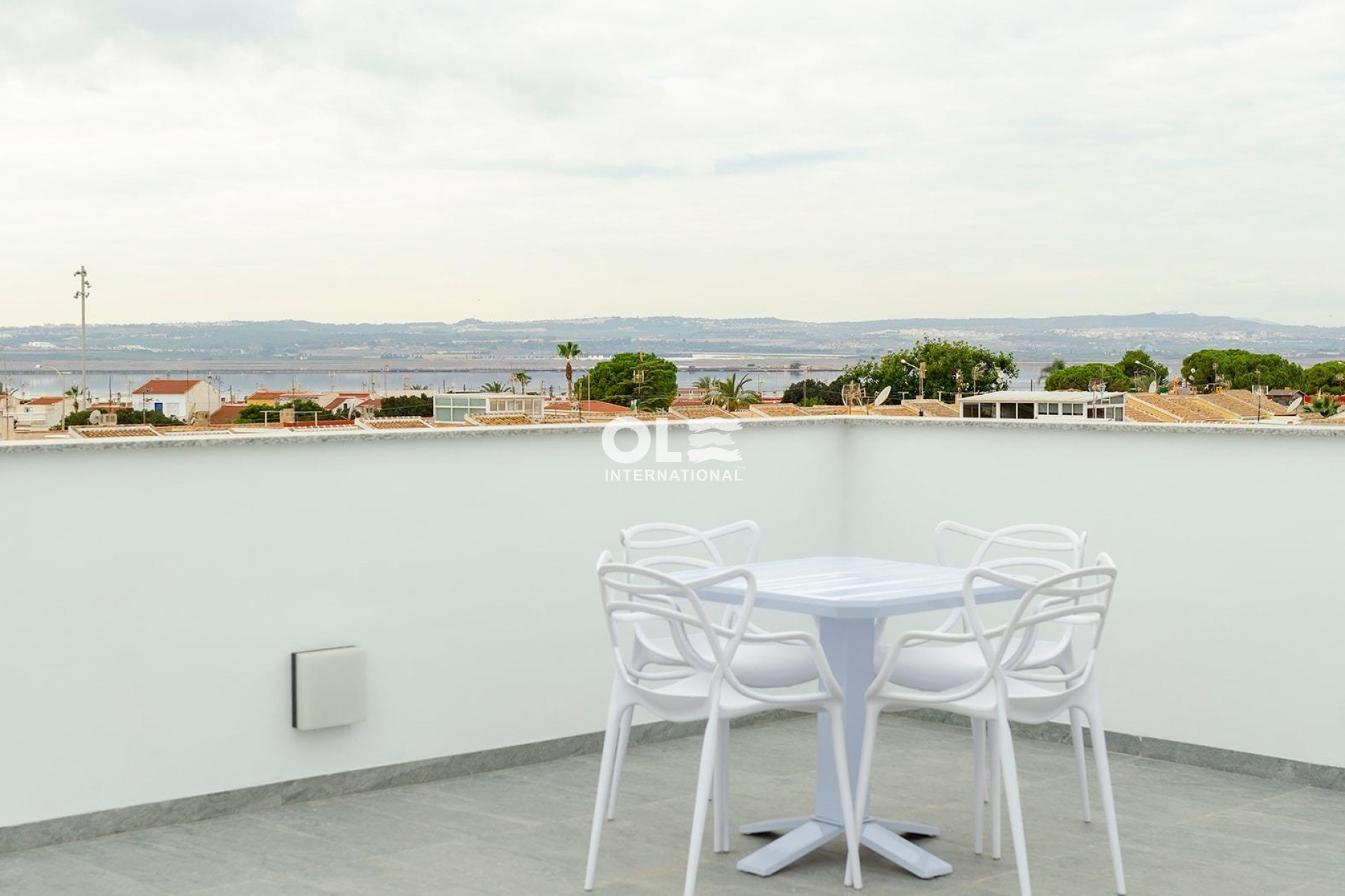 Новое здание - Villa - Torrevieja - Torretas
