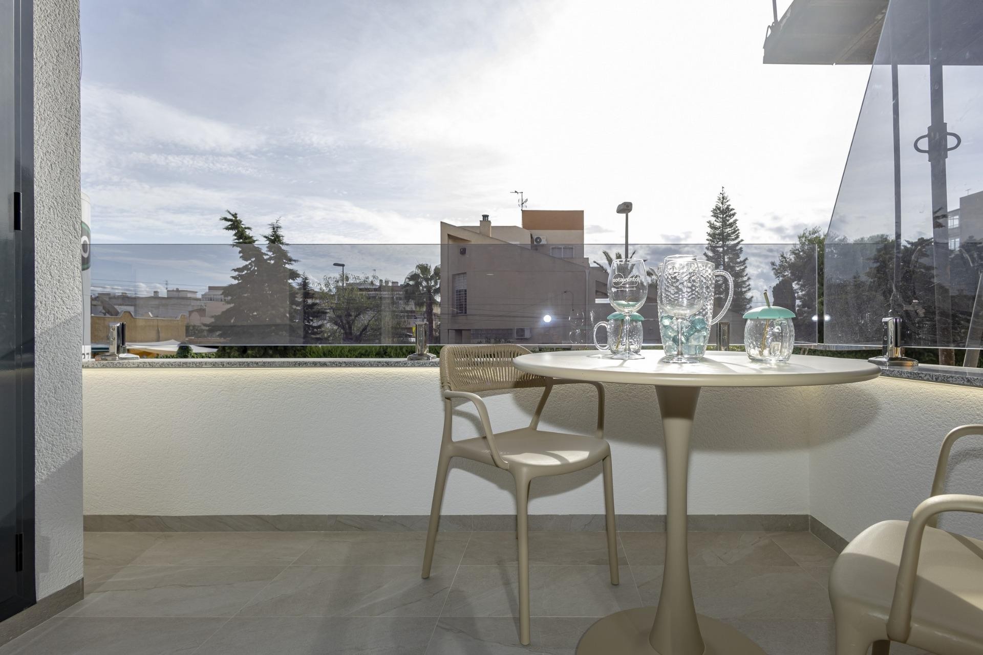 Nowy budynek - Apartment - Torrevieja - Nueva Torrevieja