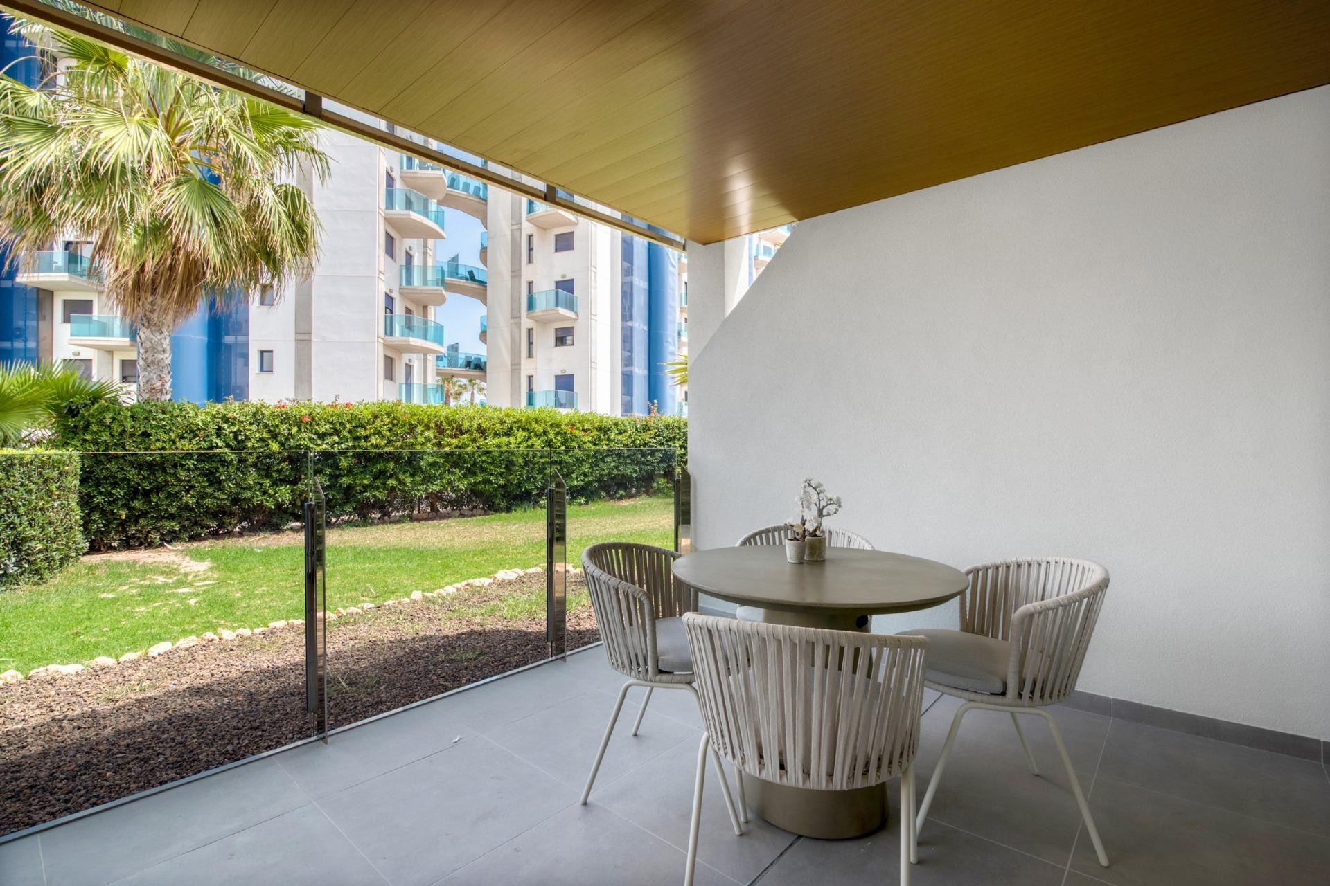 Nowy budynek - Apartment - Torrevieja - Punta Prima
