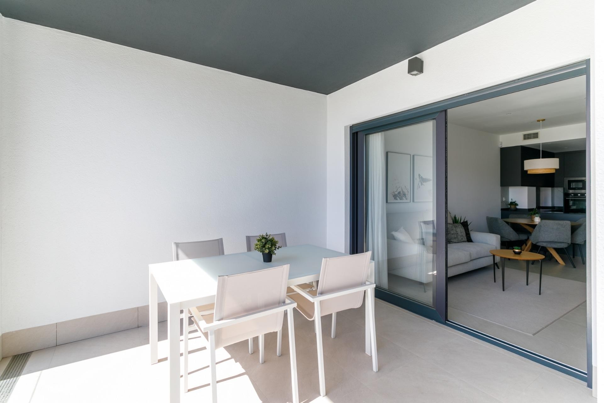Nowy budynek - Apartment - Torrevieja - Torreblanca
