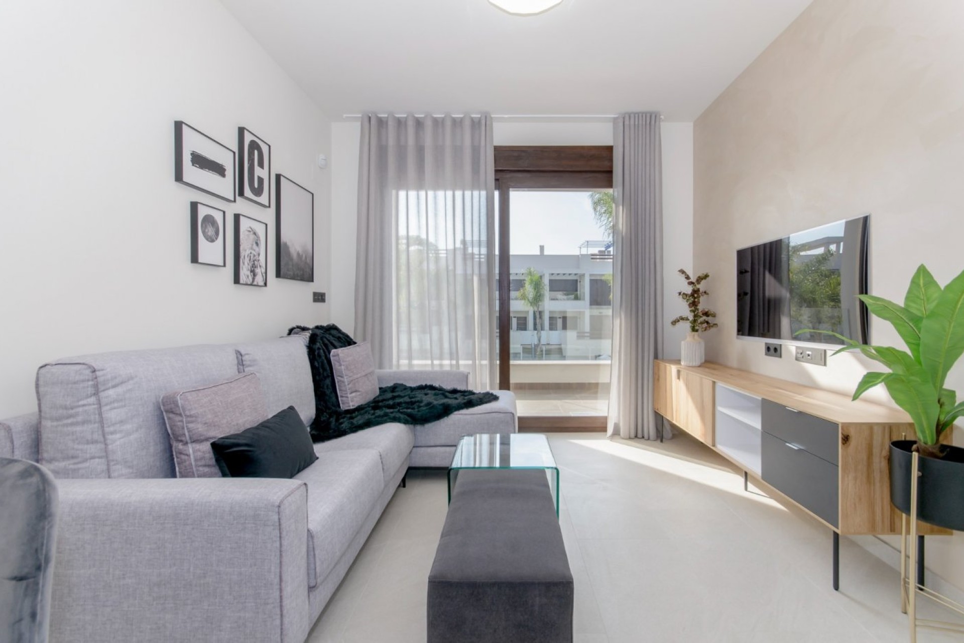 Nowy budynek - Bungalow - Torrevieja - Los Balcones