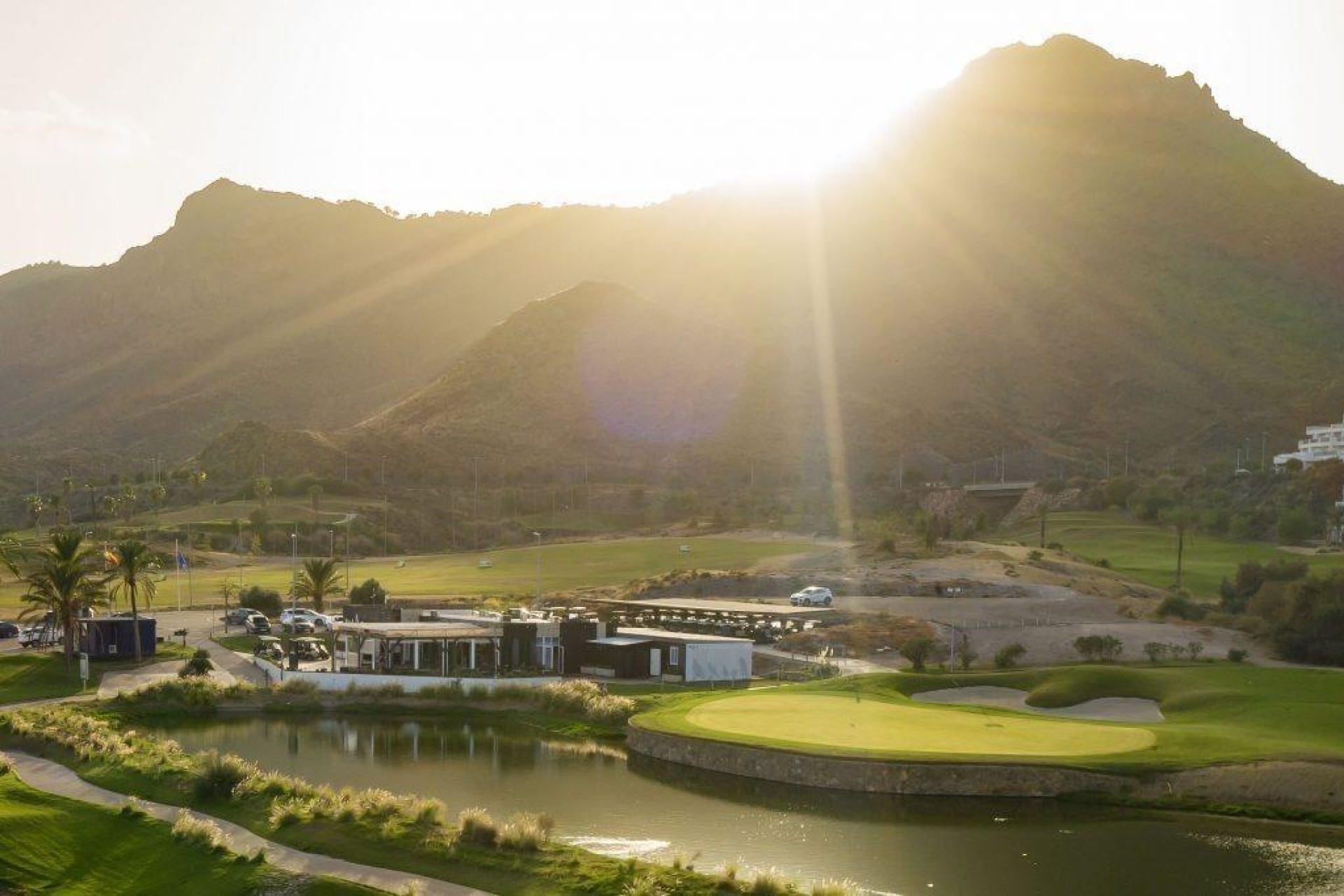 Nowy budynek - Daszek - Pulpi - Aguilón Golf