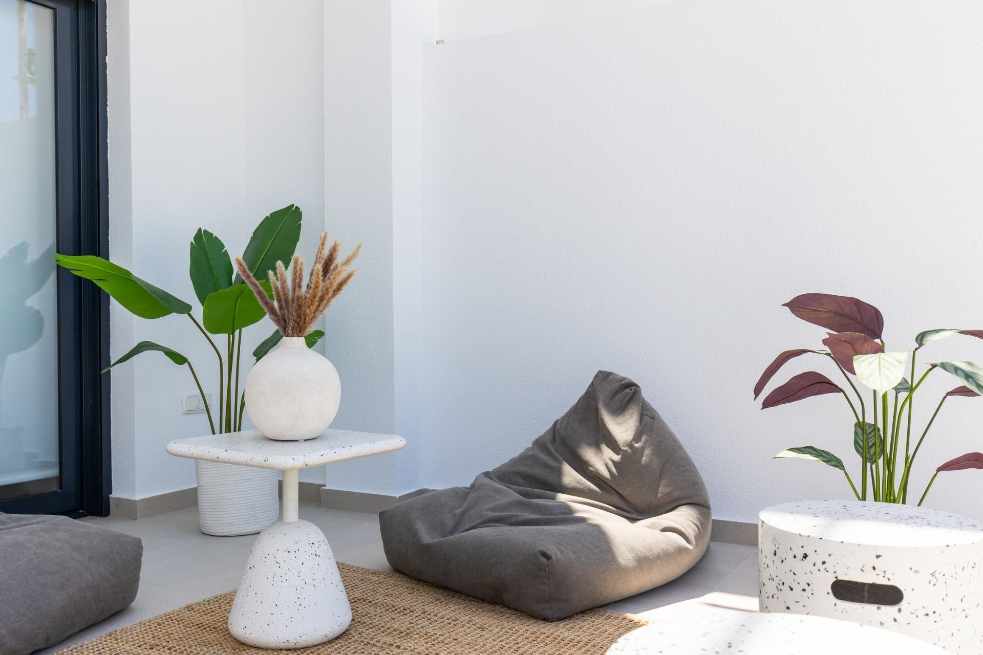 Nowy budynek - Kamienica - Rafal - pueblo