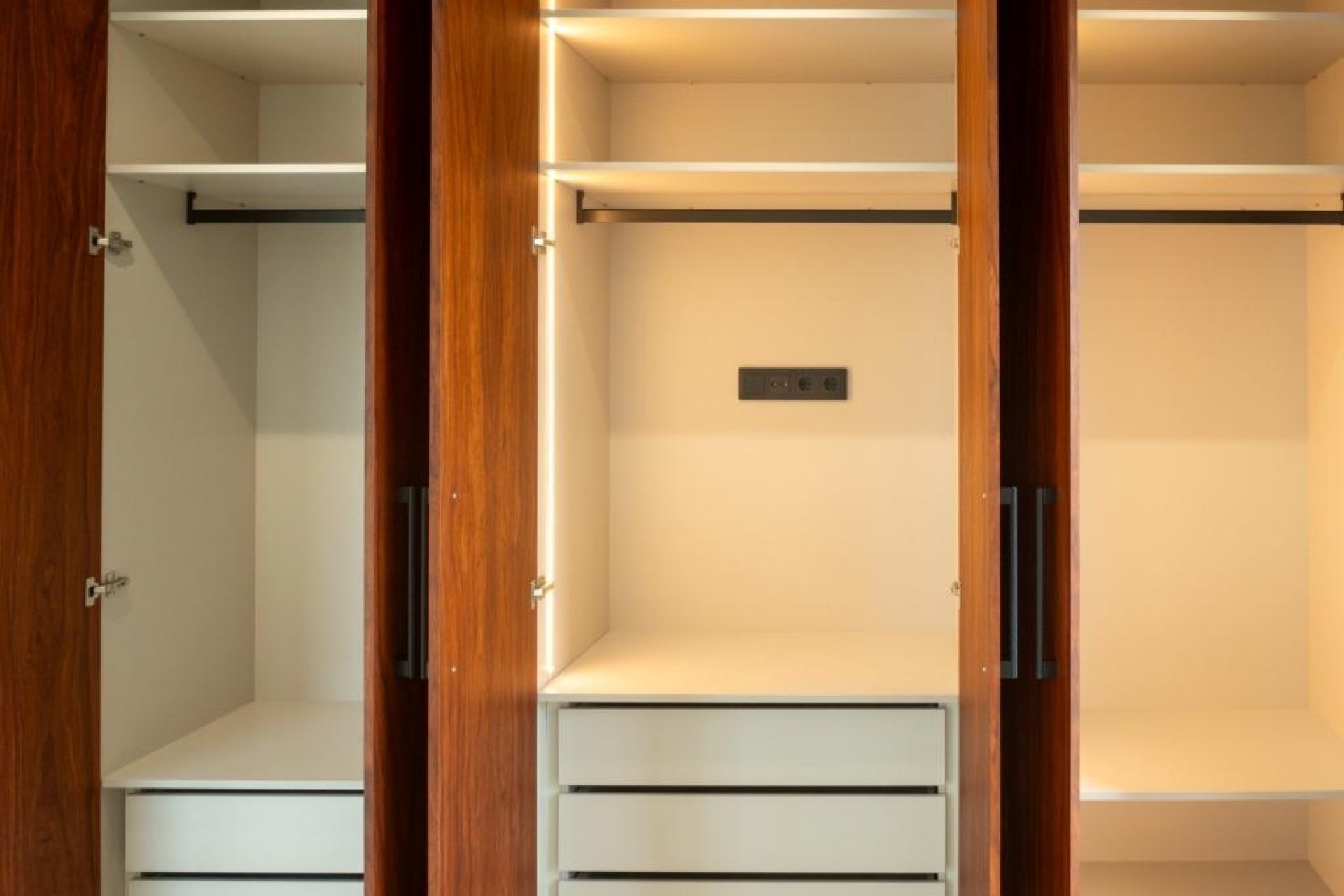 Nowy budynek - Villa - Calpe - La Fustera