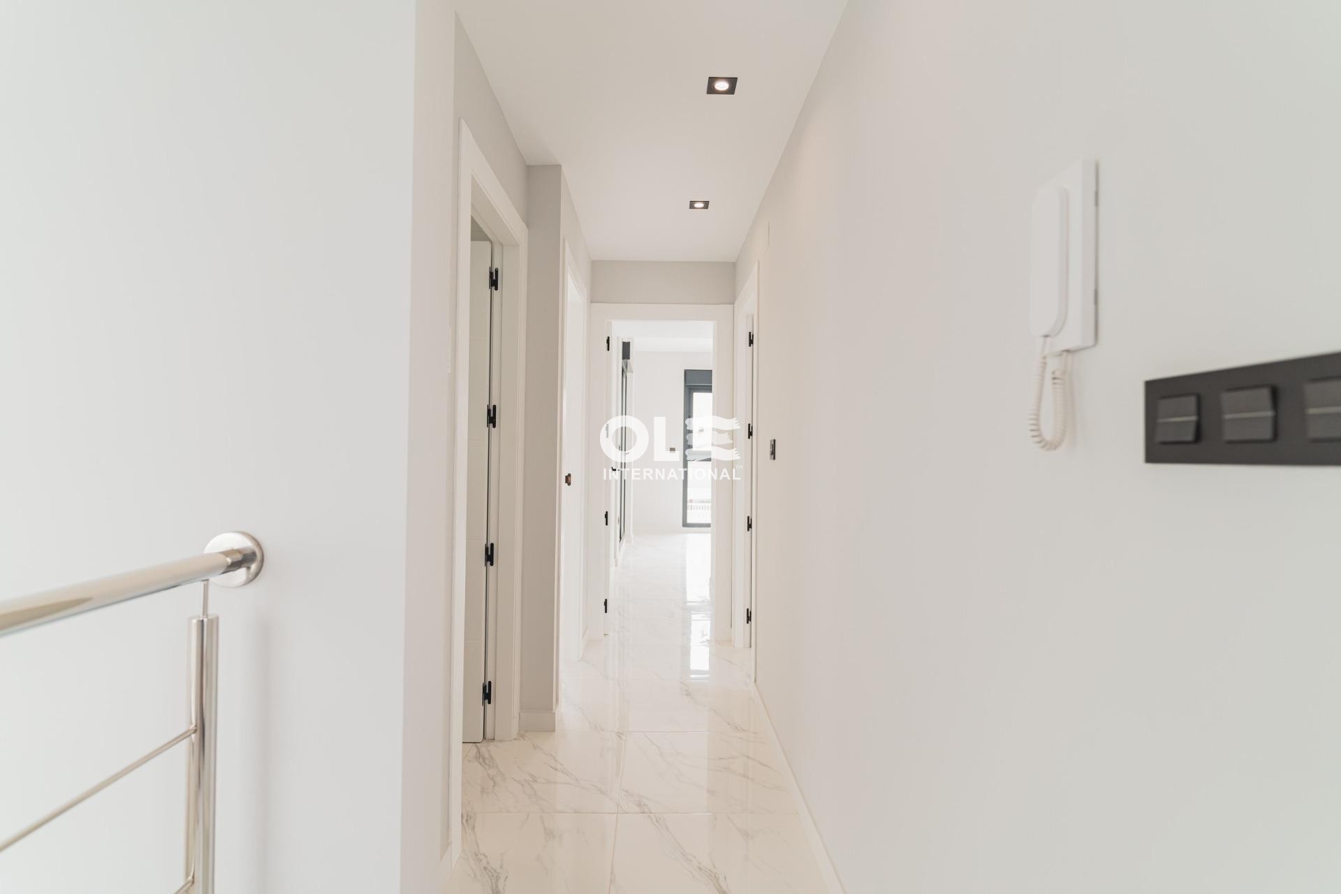 Nowy budynek - Villa - Orihuela Costa - Punta Prima