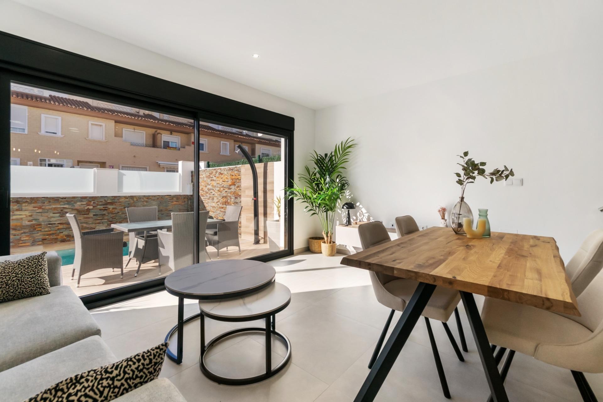 Nowy budynek - Villa - San Pedro del Pinatar - Polideportivo