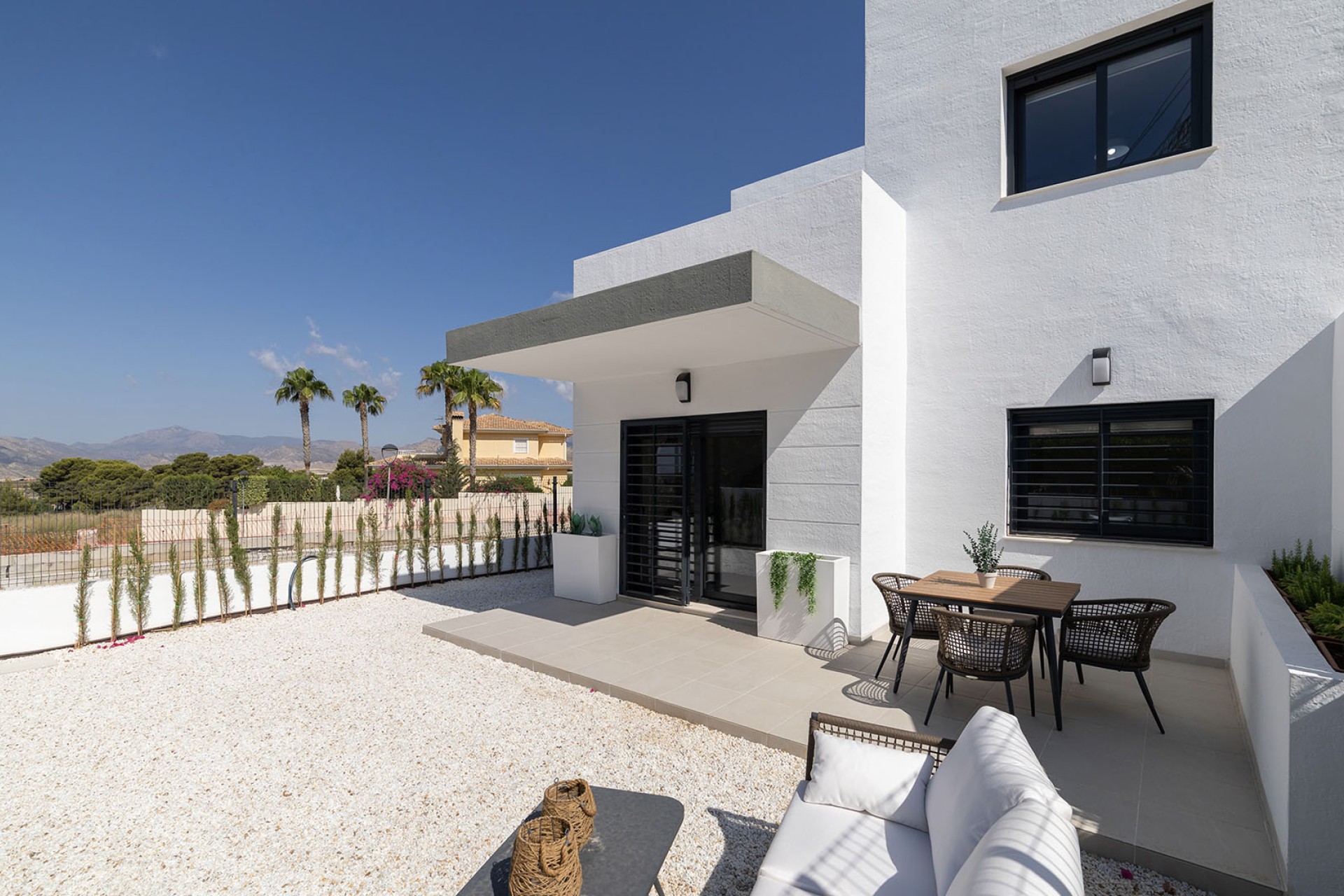 Obra nueva - Villa - Busot, zona Bonalba Golf (Alicante) - Spain