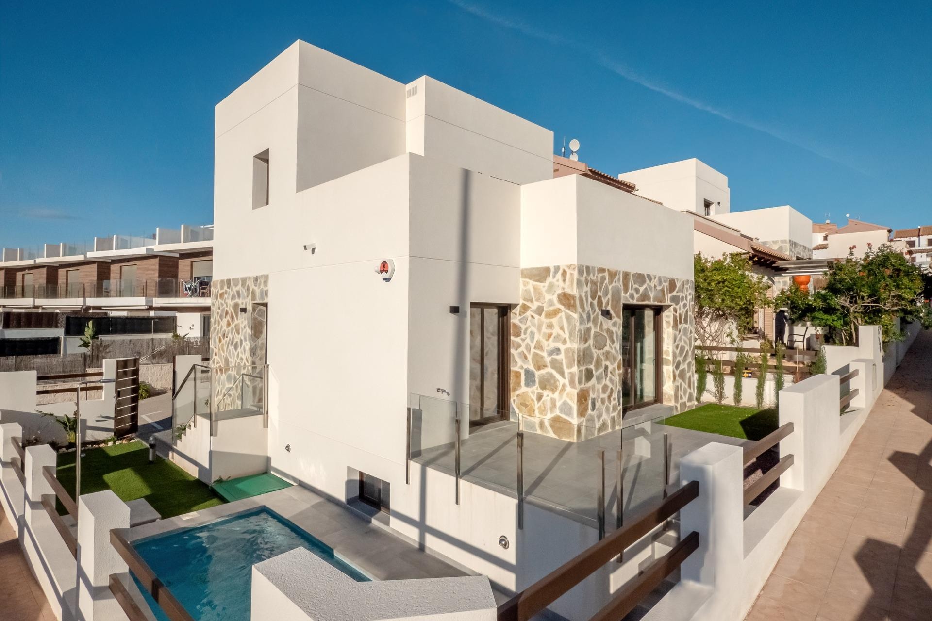Obra nueva - Villa - Orihuela Costa - PAU 8