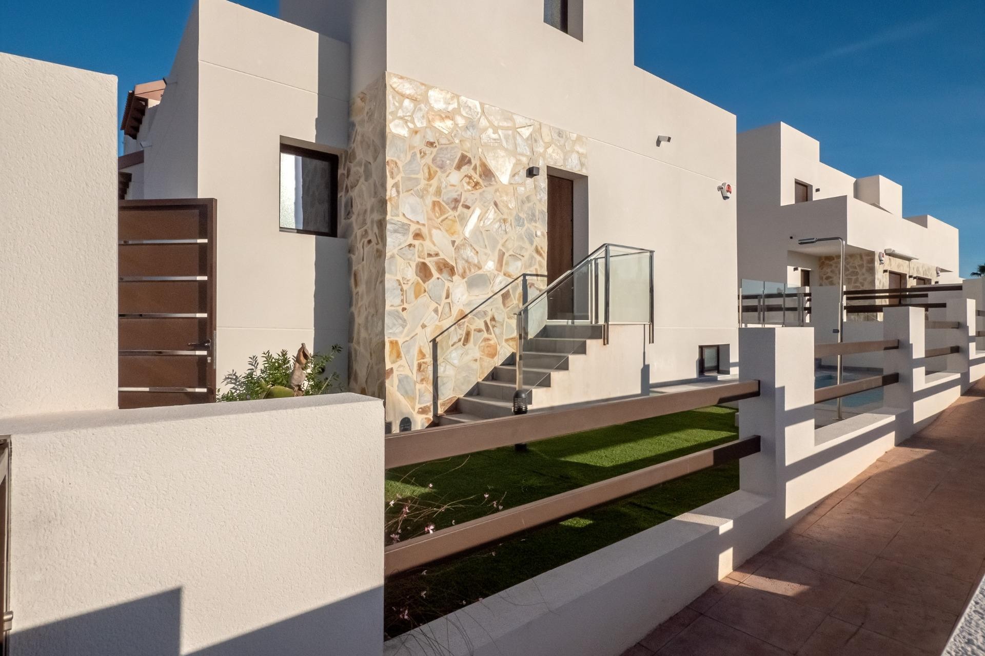 Obra nueva - Villa - Orihuela Costa - PAU 8
