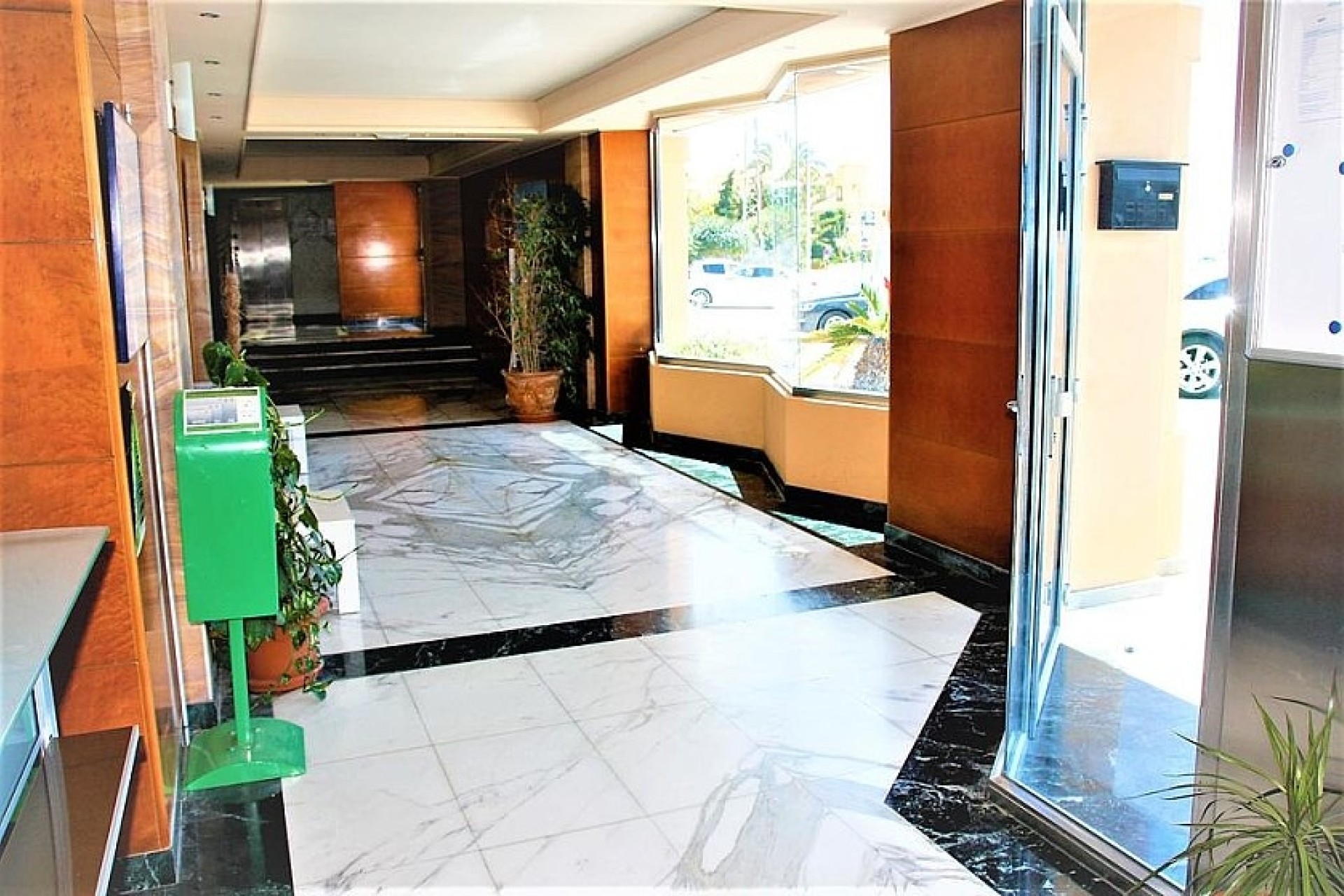 Odsprzedaż - Apartment - Altea