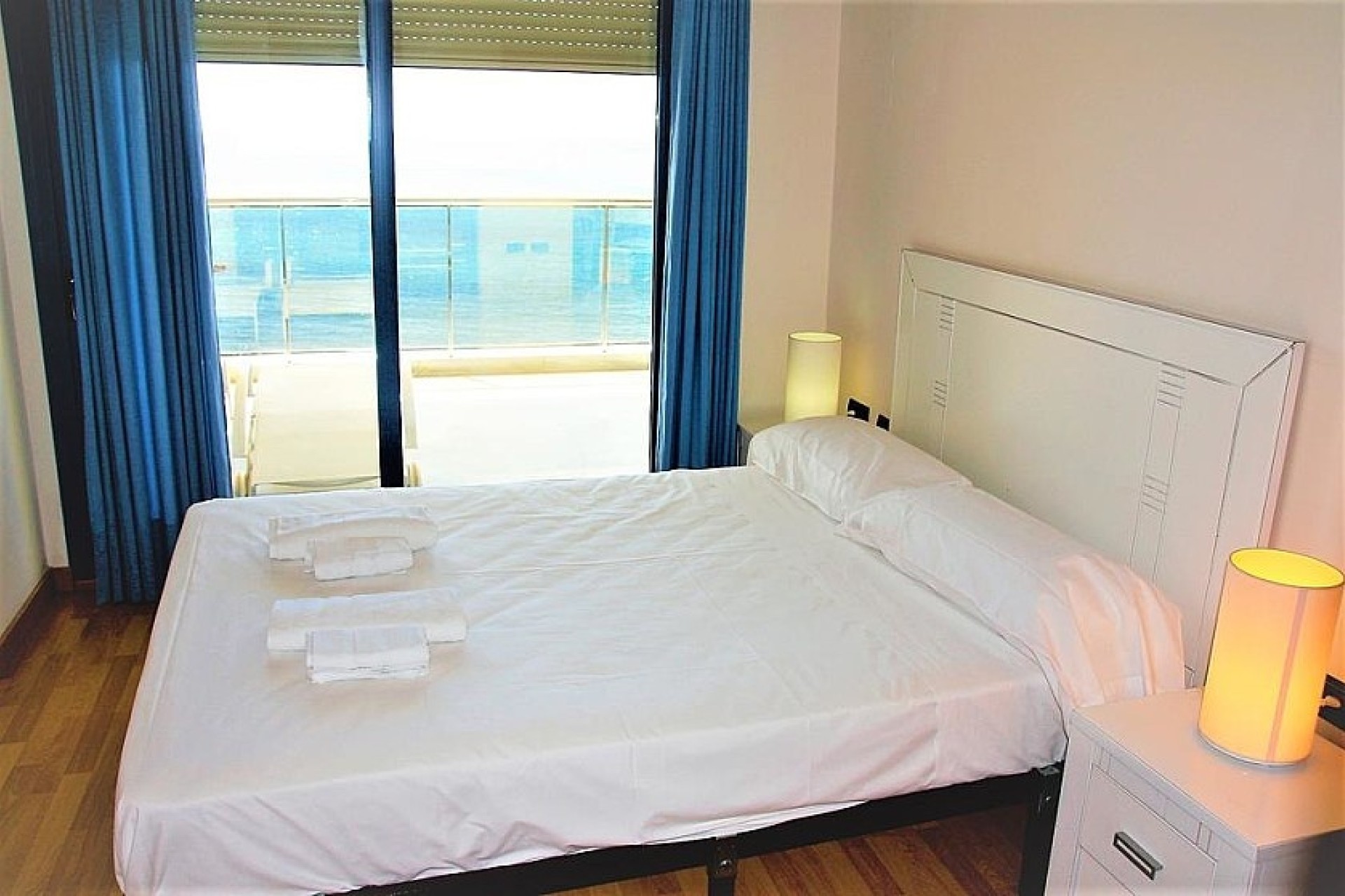 Odsprzedaż - Apartment - Altea