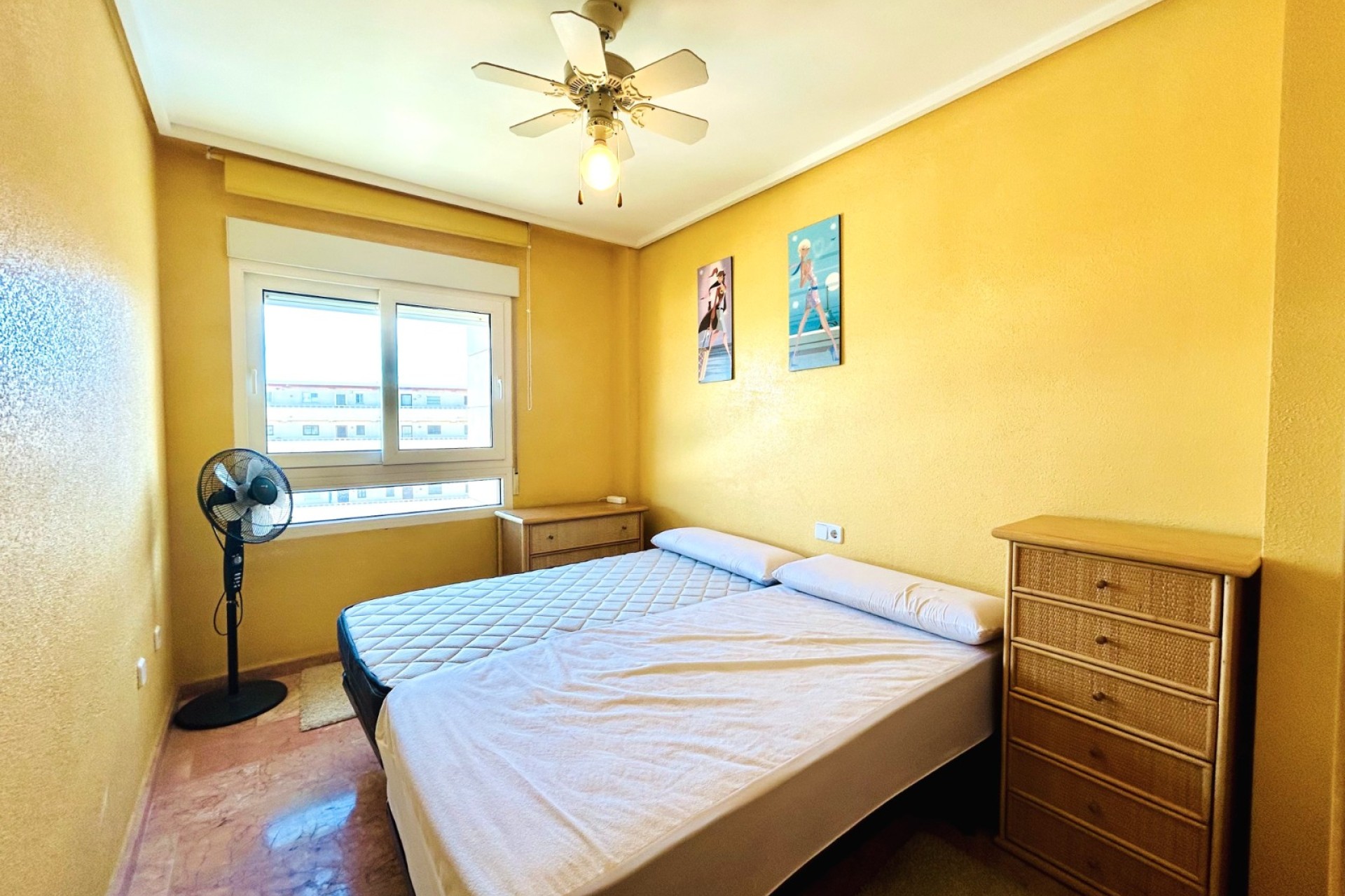 Odsprzedaż - Apartment - La Mata - Torreblanca