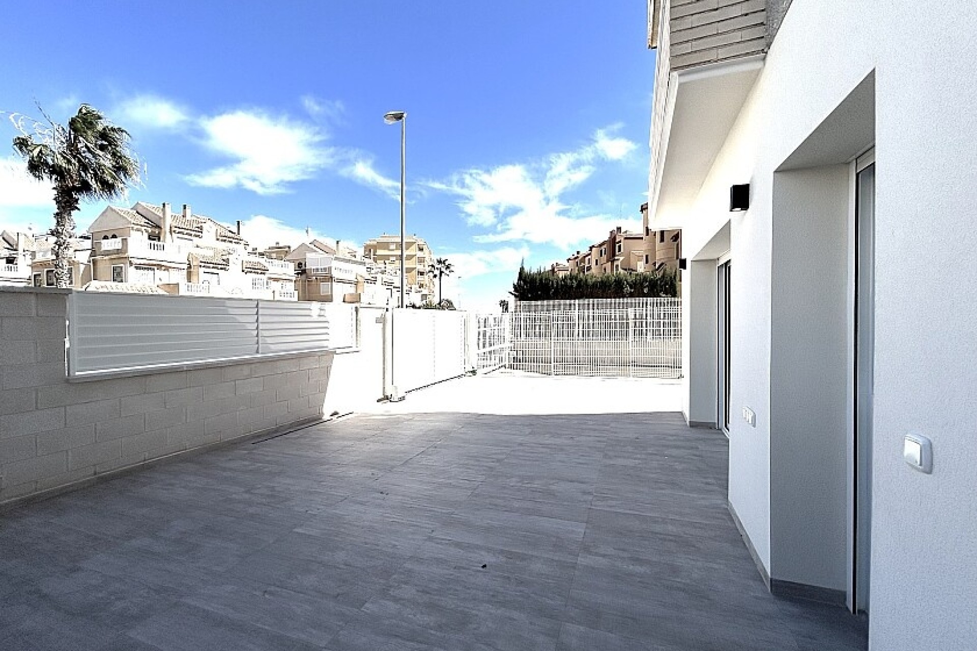 Odsprzedaż - Apartment - La Mata - Torreblanca