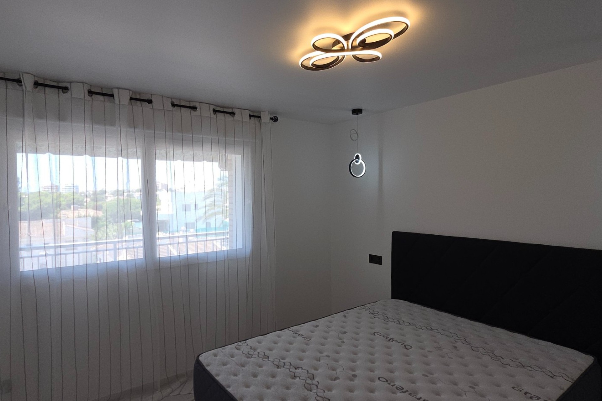 Odsprzedaż - Apartment - Orihuela Costa - La Zenia