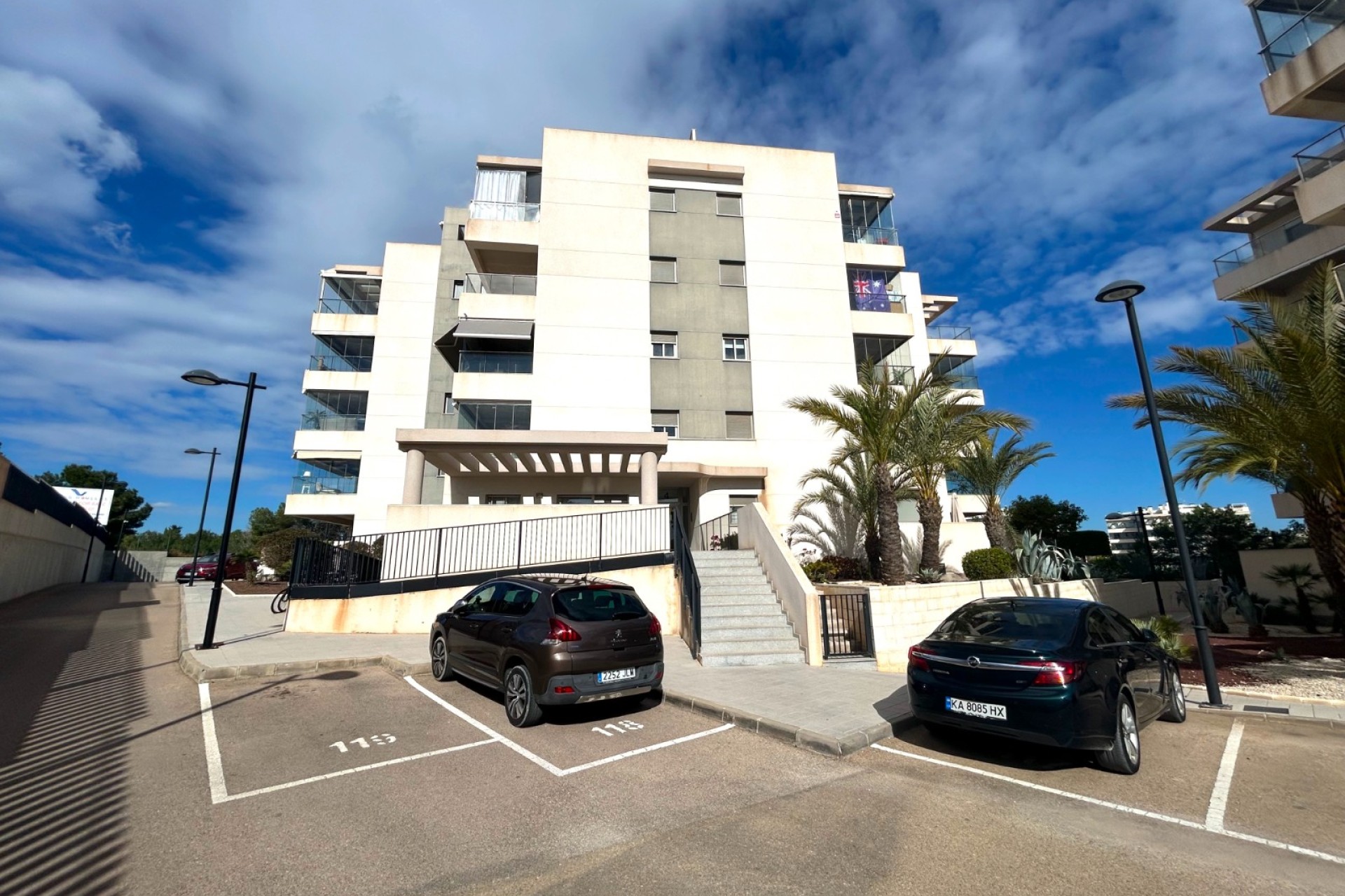 Odsprzedaż - Apartment - Orihuela Costa - Villamartin area