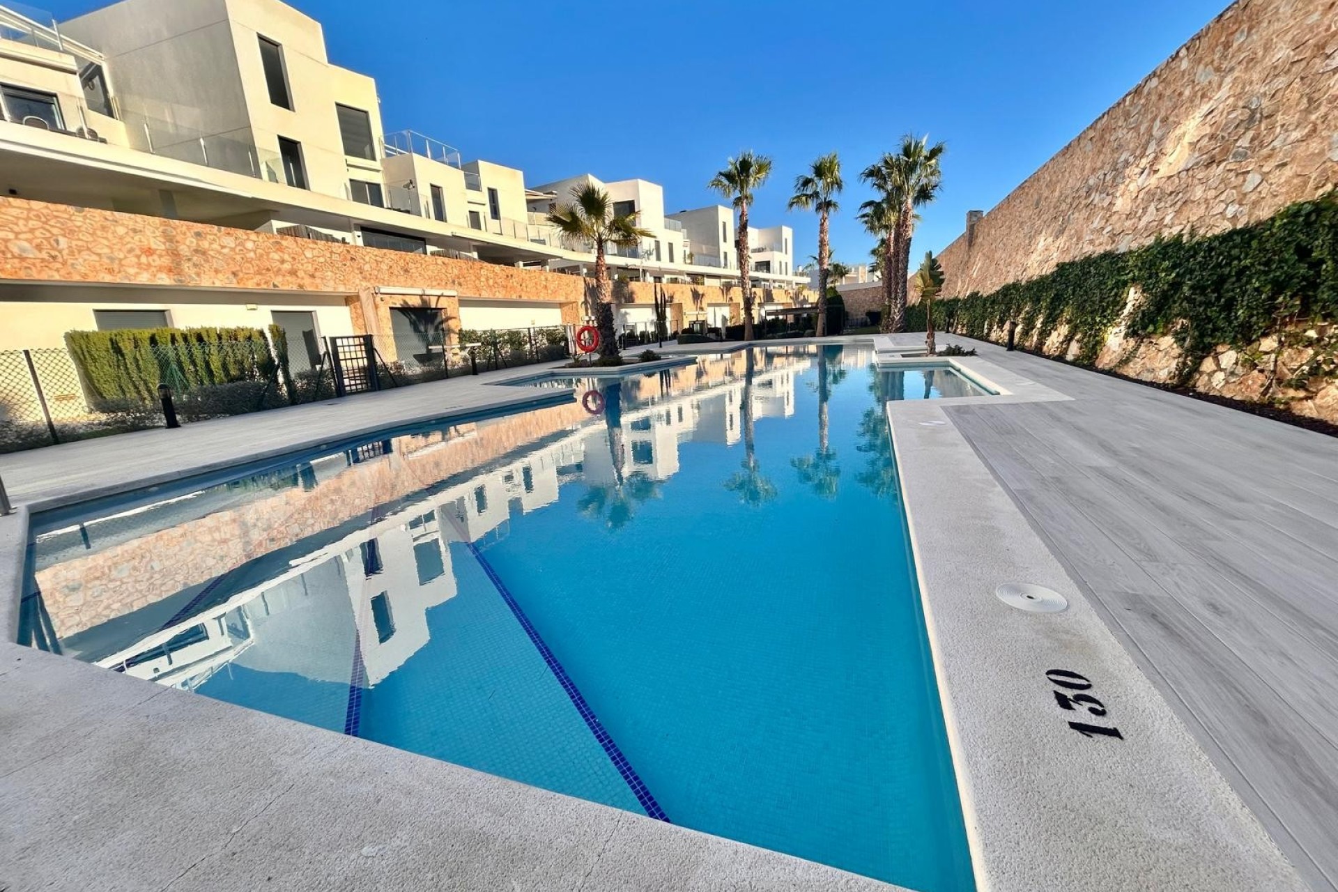 Odsprzedaż - Apartment - Orihuela Costa - Villamartin area