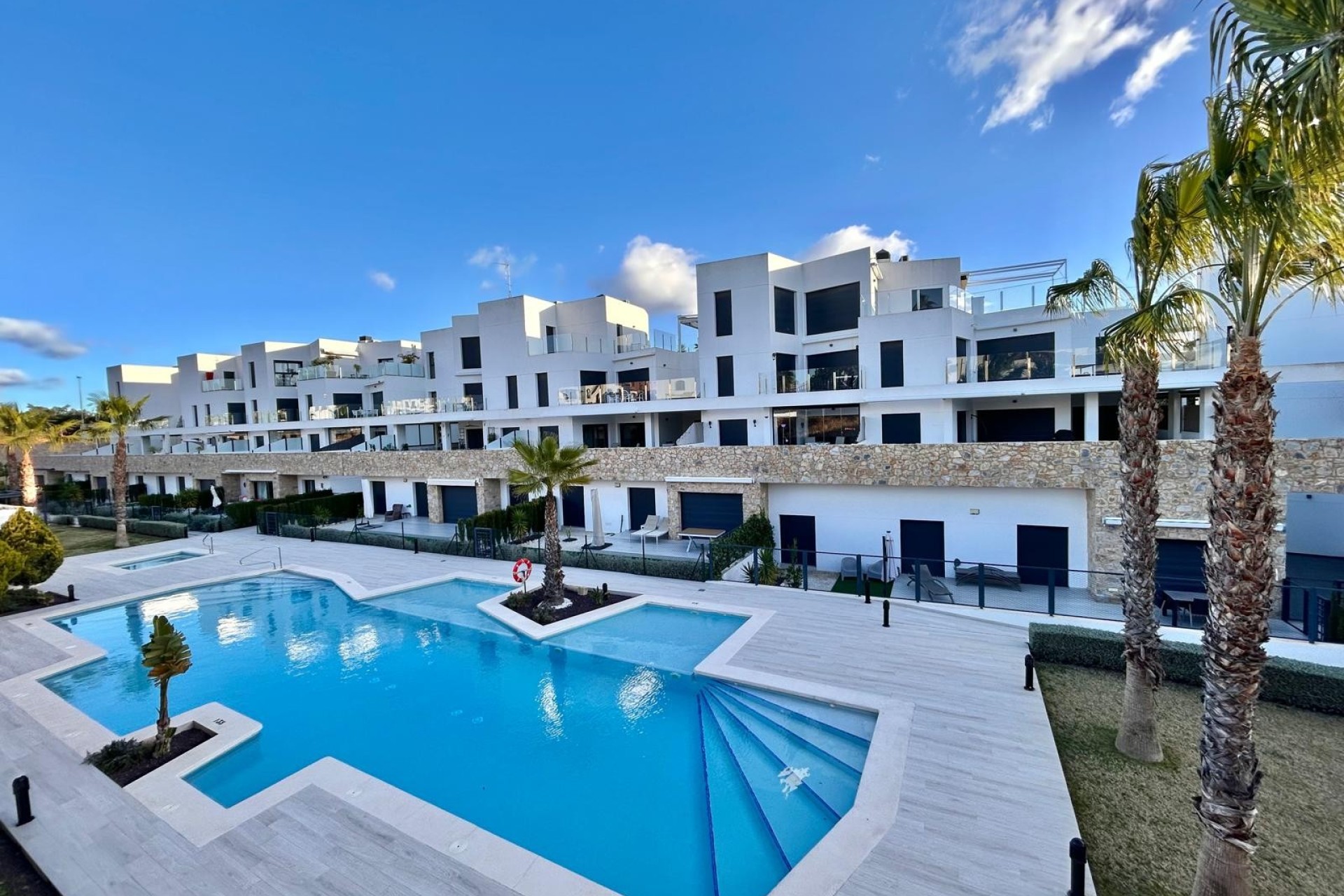 Odsprzedaż - Apartment - Orihuela Costa - Villamartin area