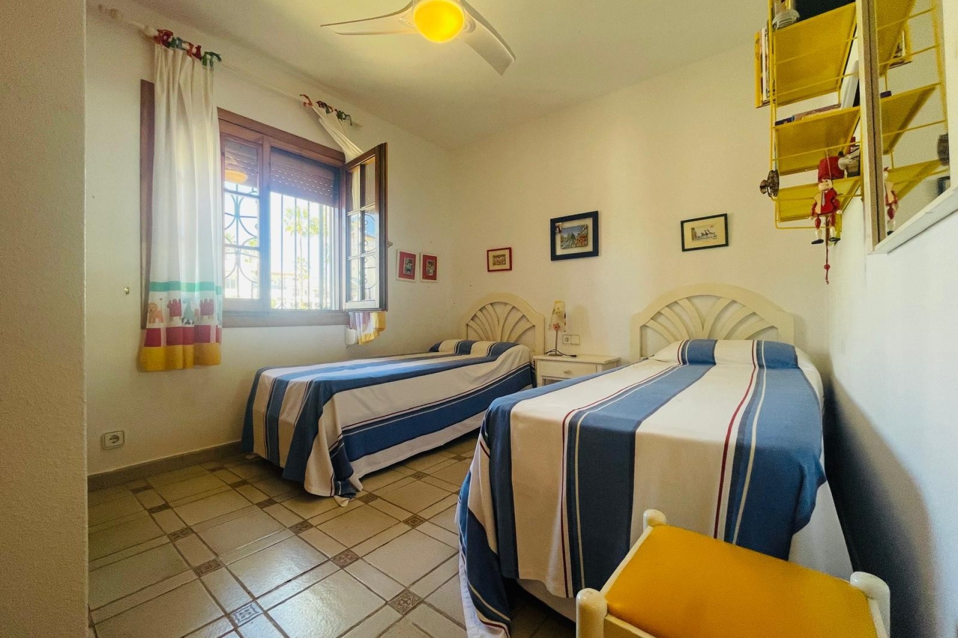 Odsprzedaż - Apartment - Orihuela Costa - Villamartín