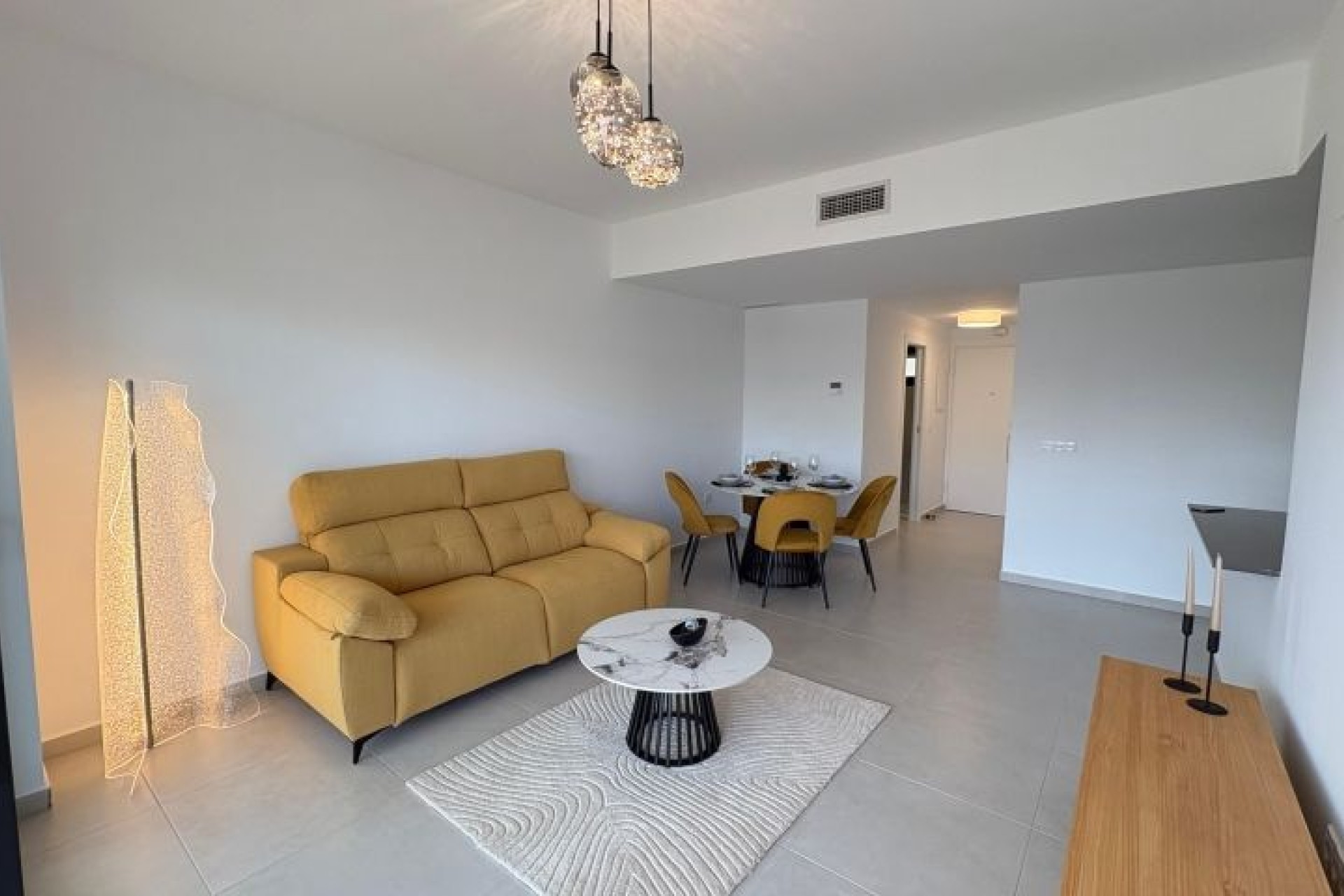 Odsprzedaż - Apartment - Orihuela Costa