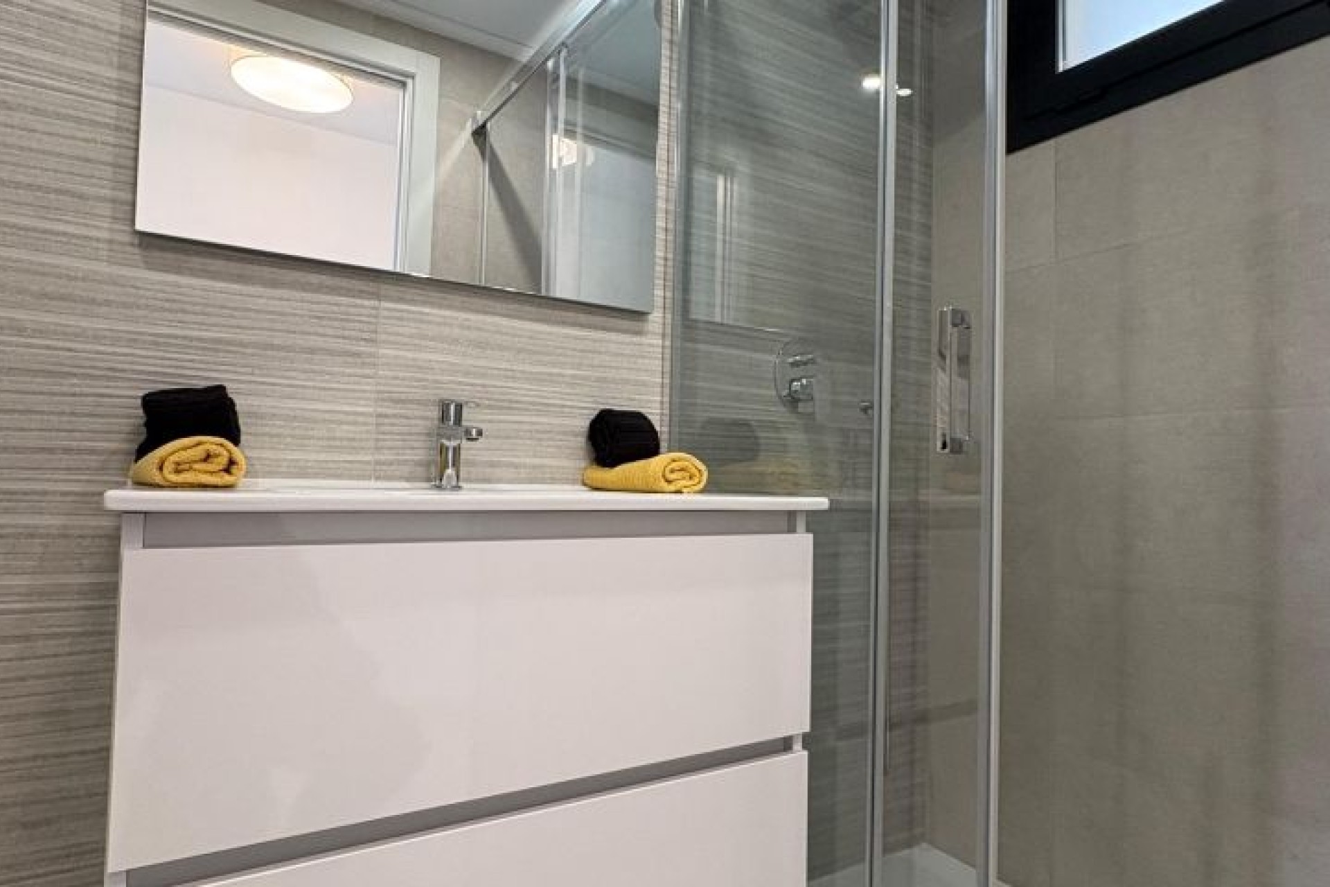 Odsprzedaż - Apartment - Orihuela Costa