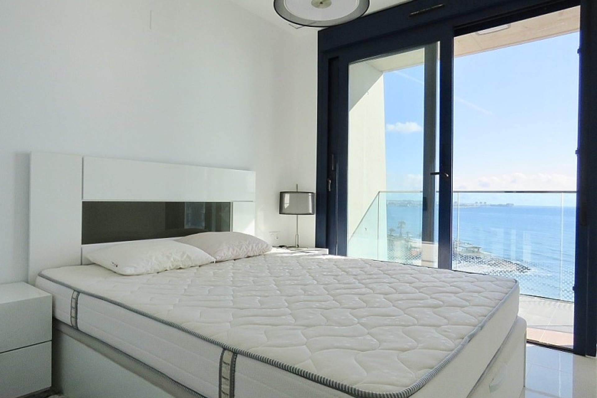 Odsprzedaż - Apartment - Punta Prima