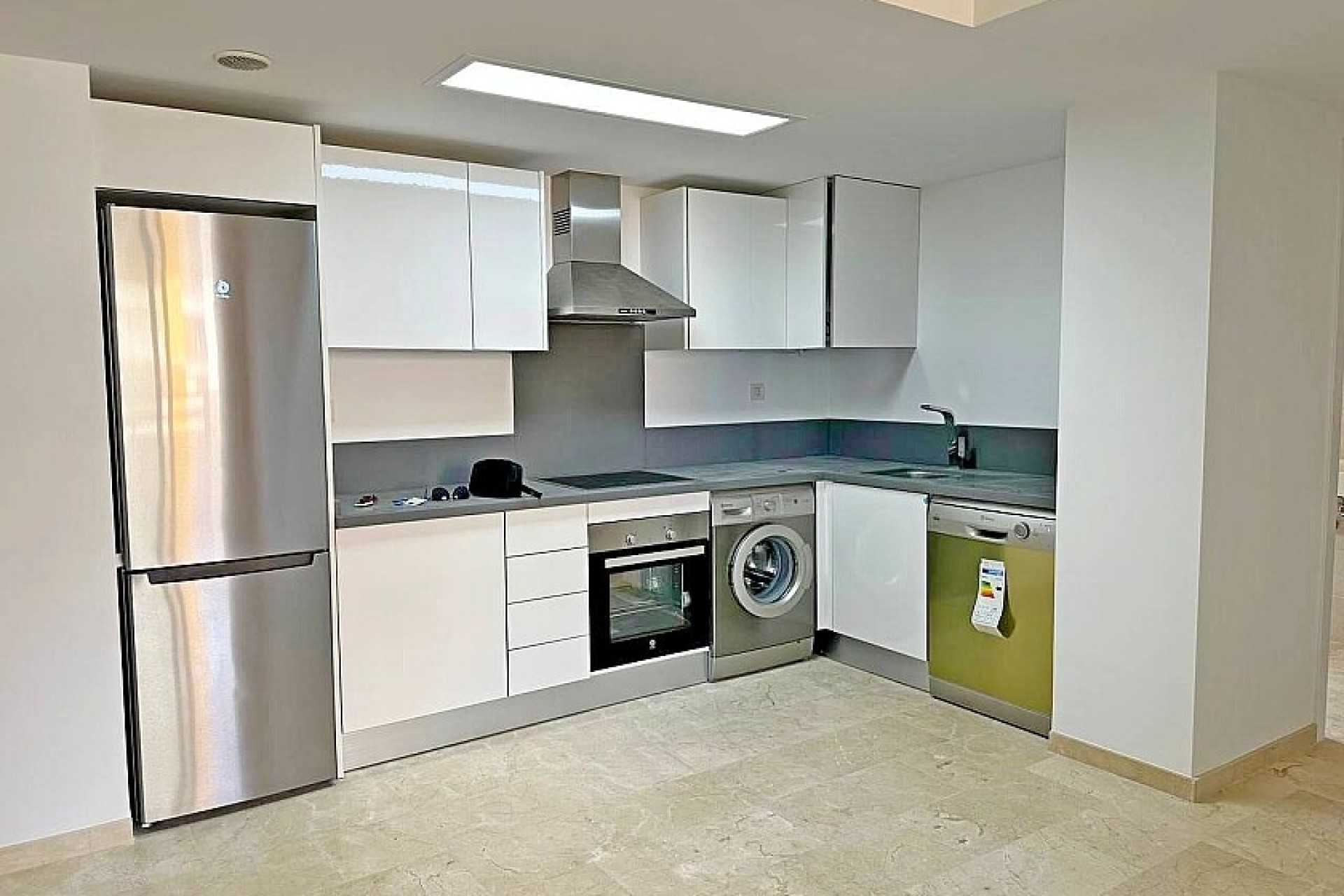 Odsprzedaż - Apartment - Punta Prima