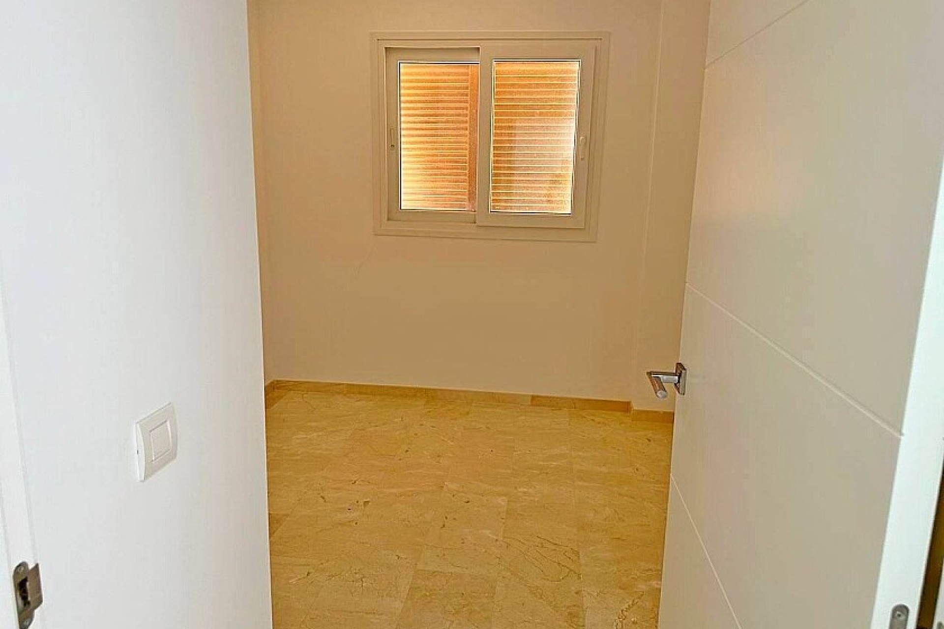 Odsprzedaż - Apartment - Punta Prima