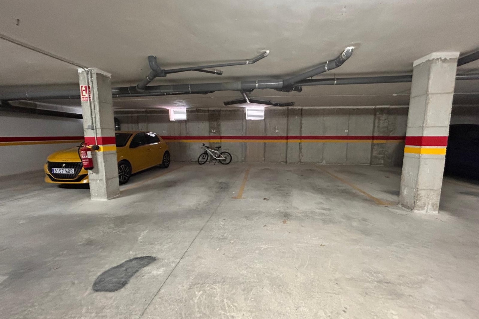 Odsprzedaż - Apartment - San Miguel de Salinas