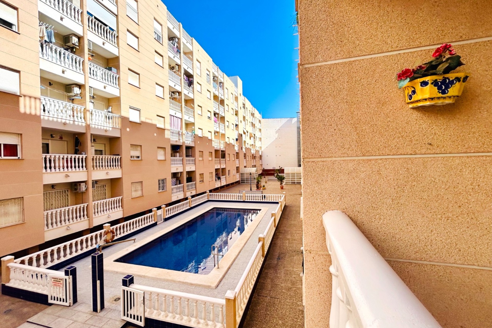 Odsprzedaż - Apartment - Torrevieja - Centro