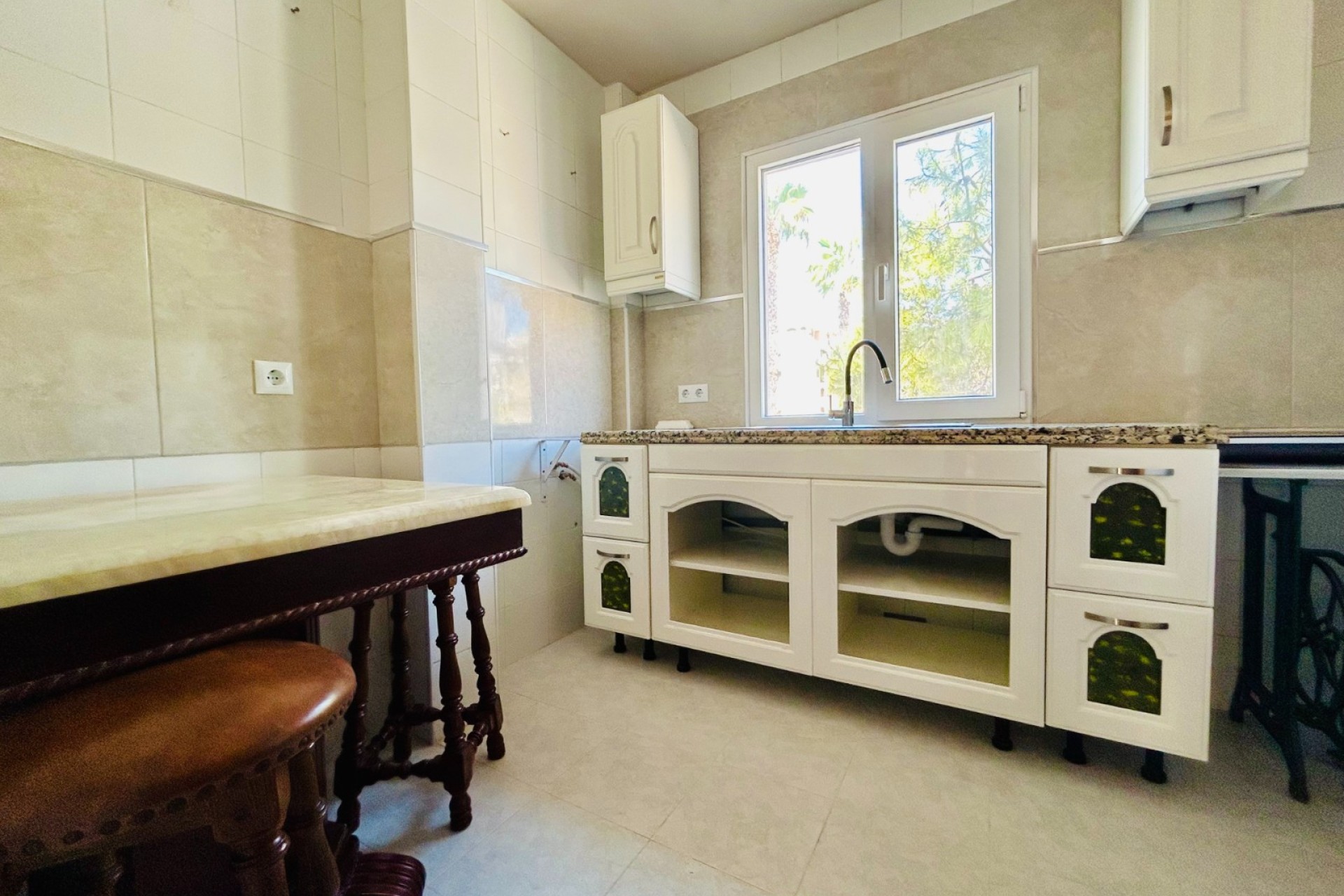 Odsprzedaż - Apartment - Torrevieja - Parque de las Naciones