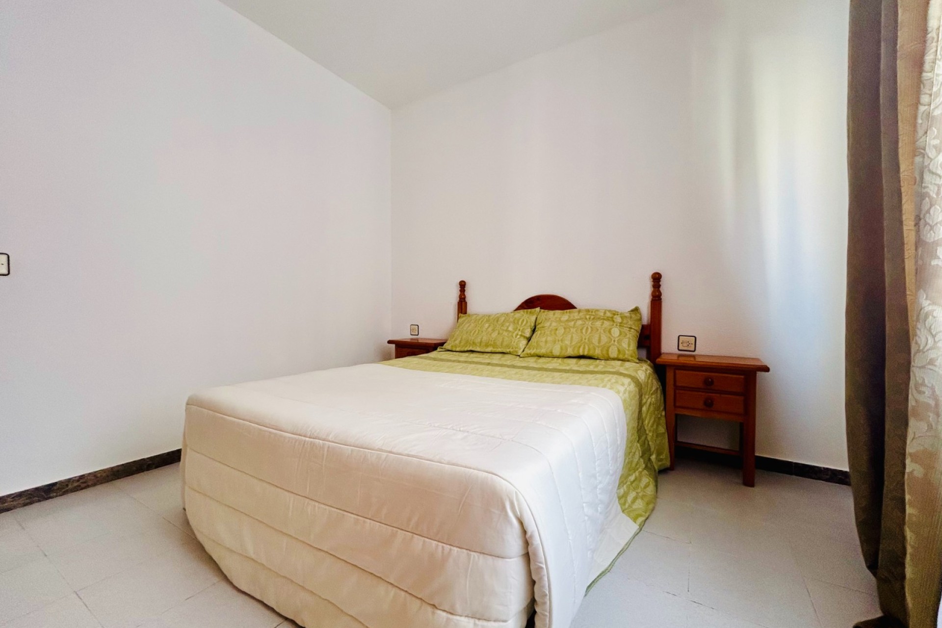 Odsprzedaż - Apartment - Torrevieja - Playa de los Locos