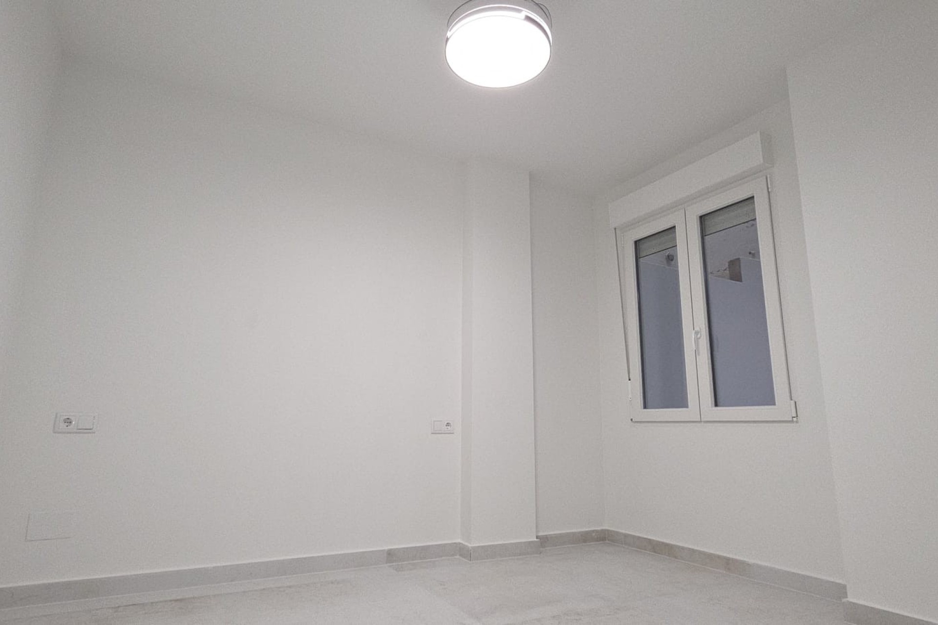 Odsprzedaż - Apartment - Torrevieja - Playa del Acequión