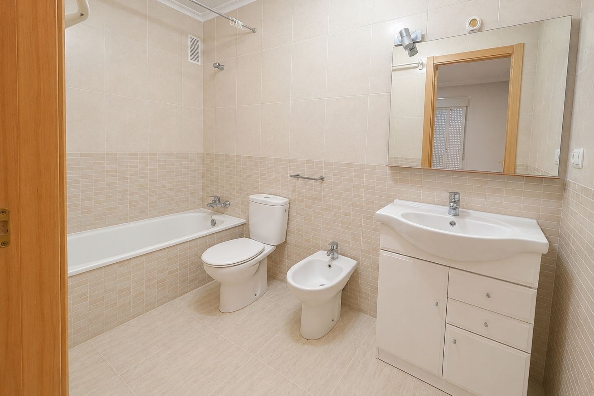 Odsprzedaż - Apartment - Torrevieja - Torrelamata
