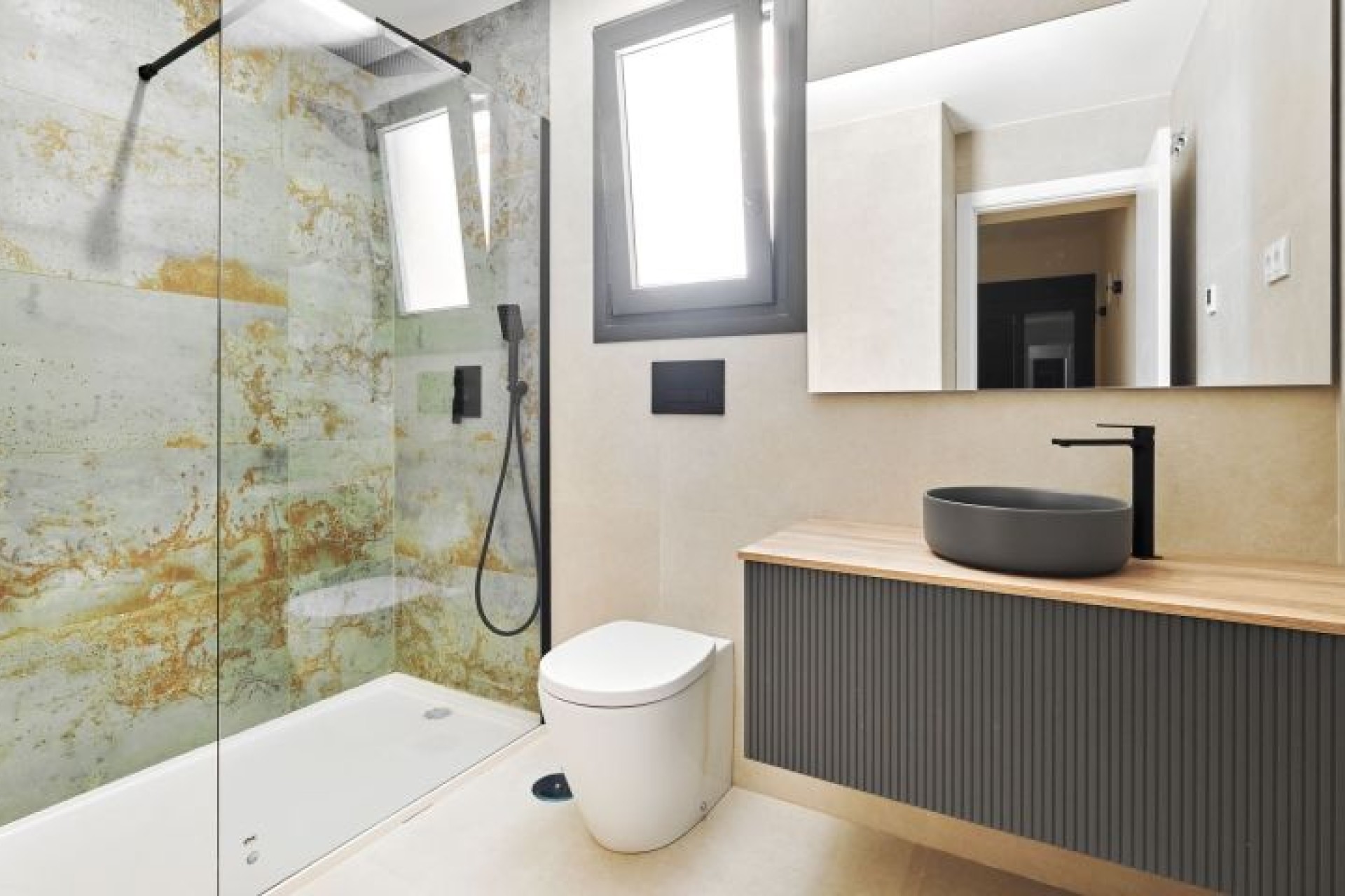 Odsprzedaż - Apartment - Torrevieja