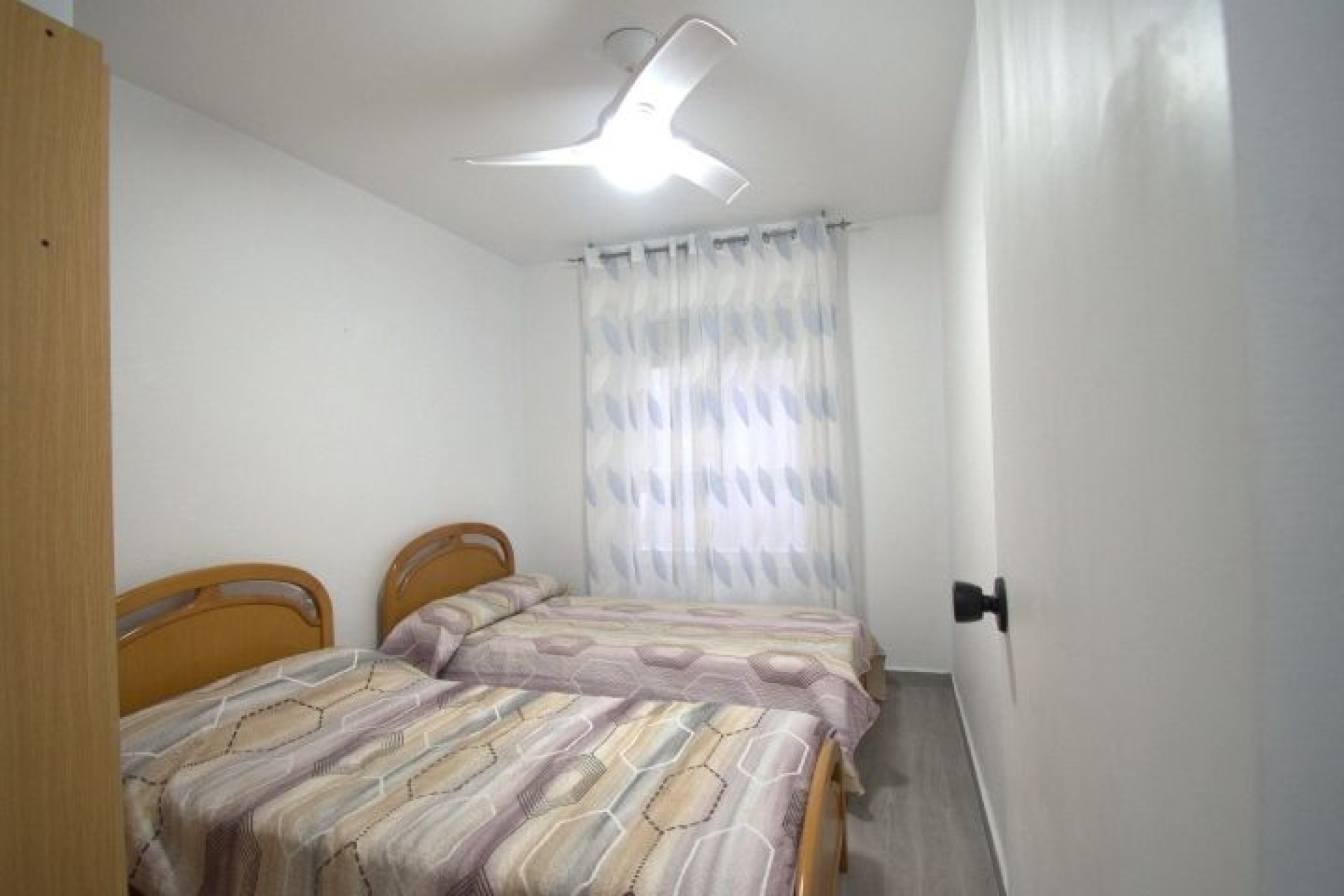 Odsprzedaż - Apartment - Torrevieja