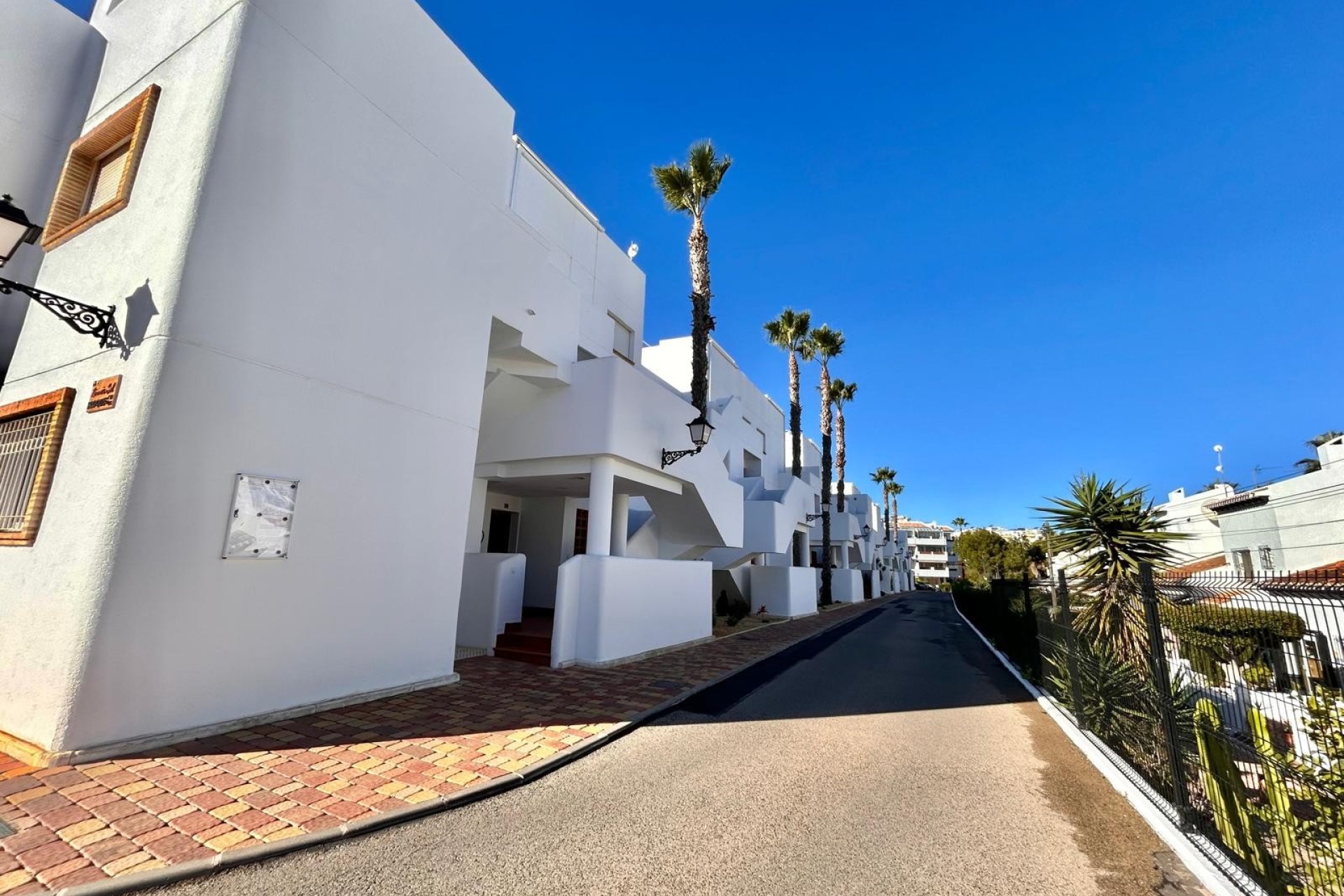 Odsprzedaż - Bungalow - Orihuela Costa - Villamartín