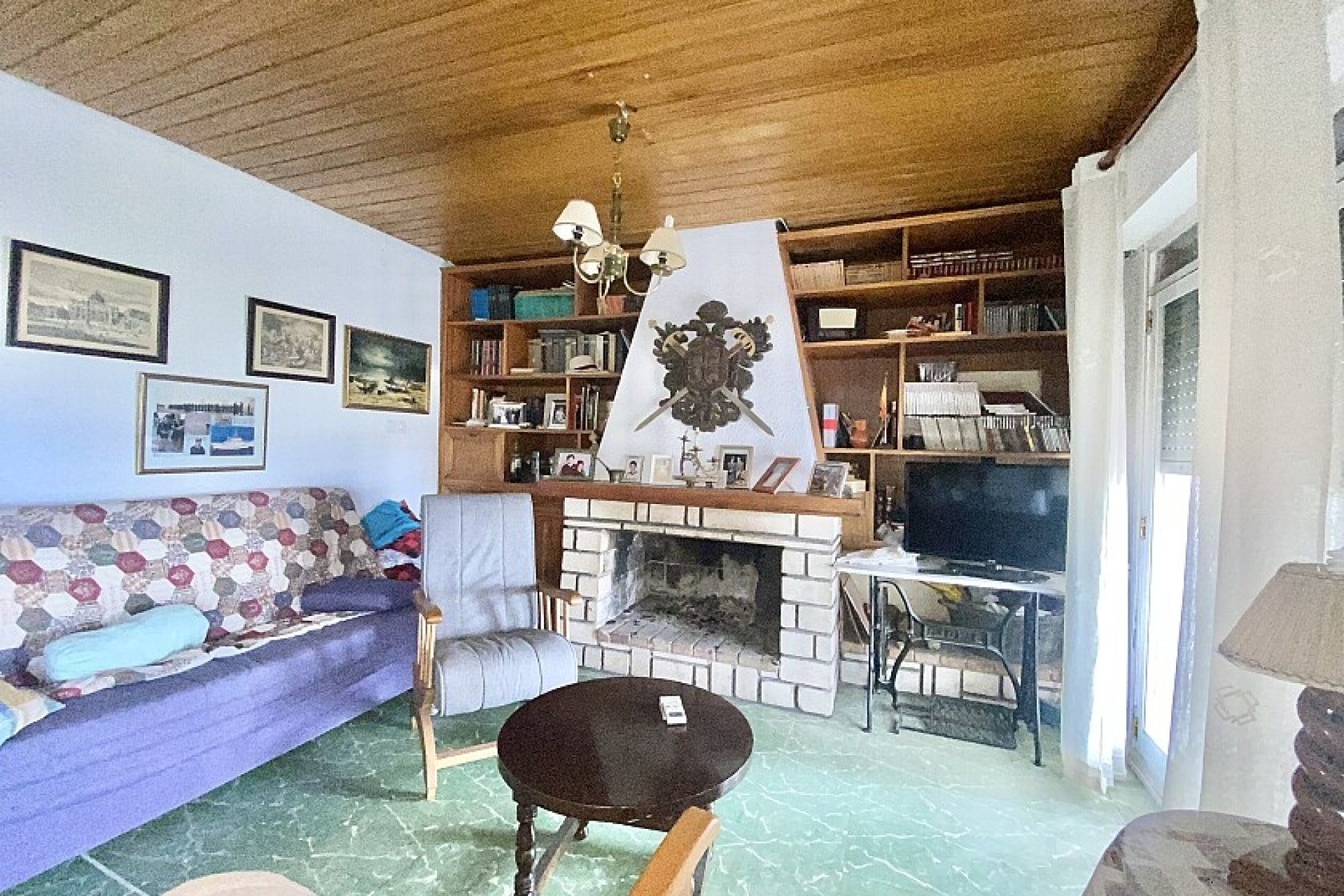 Odsprzedaż - Country house - Crevillente