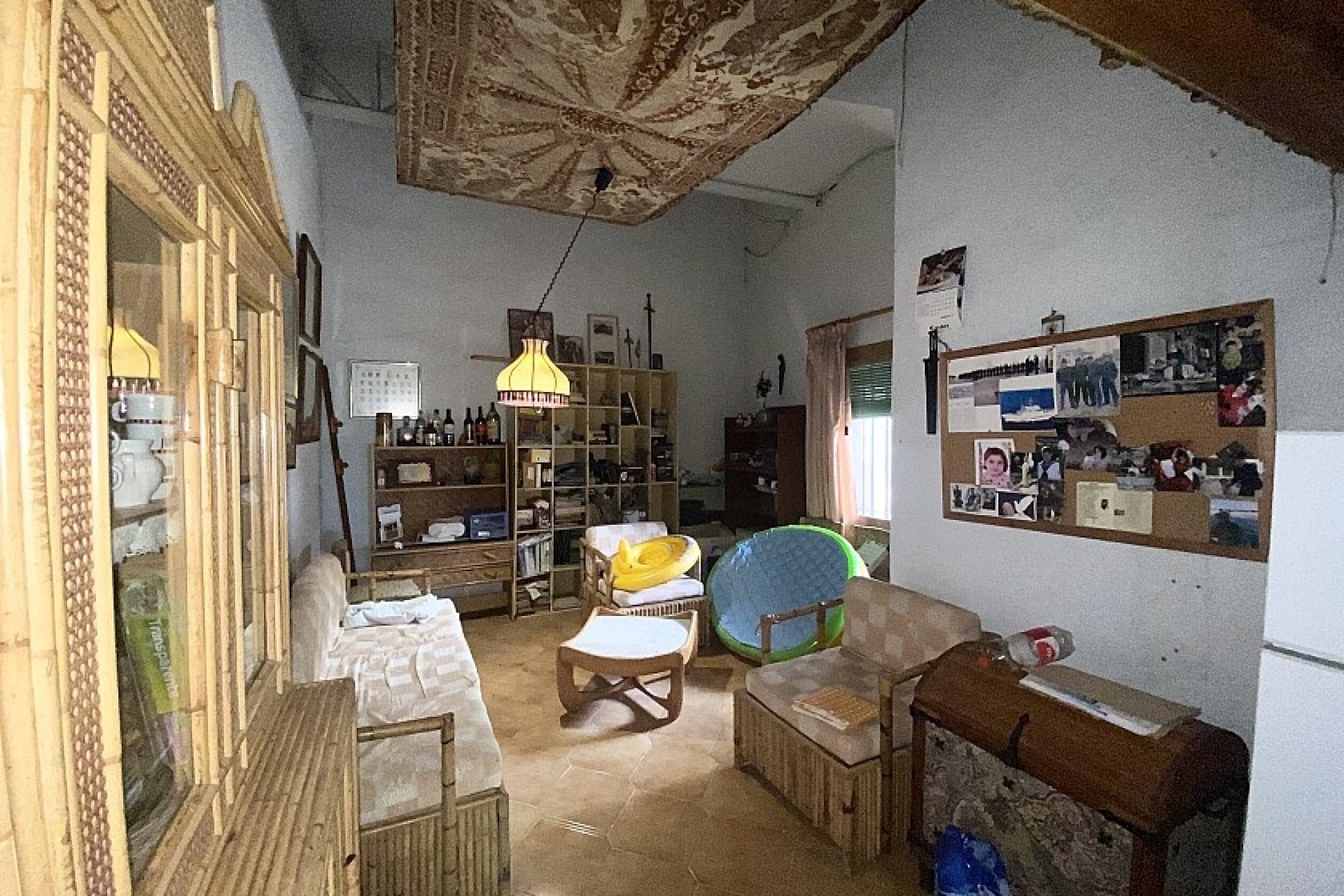 Odsprzedaż - Country house - Crevillente