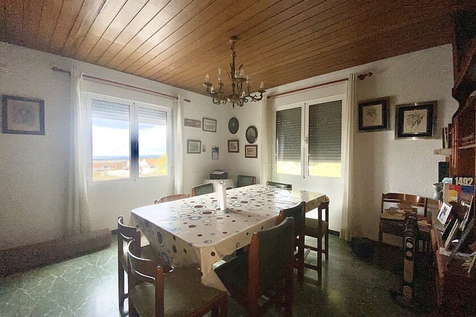 Odsprzedaż - Country house - Crevillente