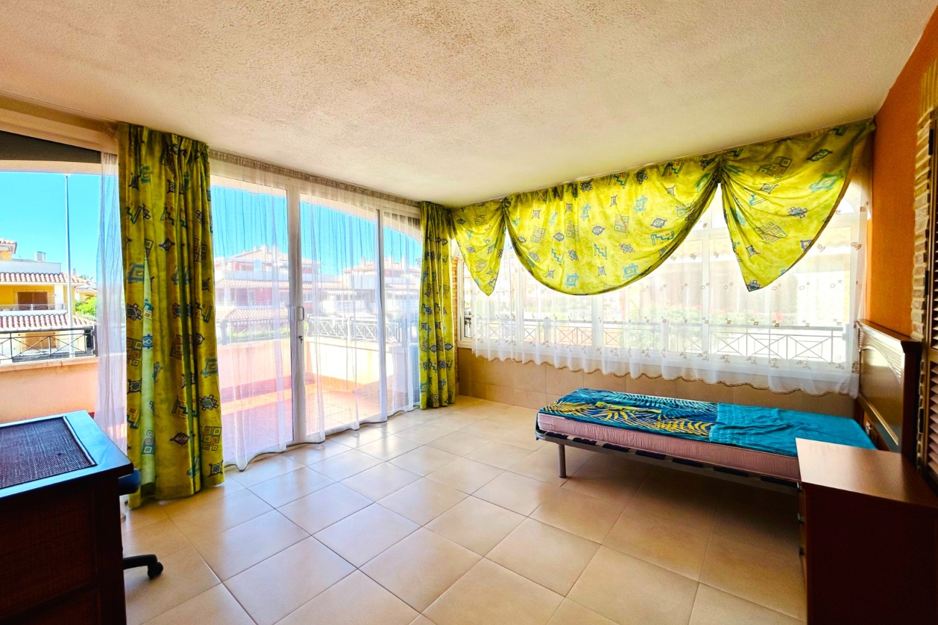 Odsprzedaż - Kamienica - Orihuela Costa - La Zenia