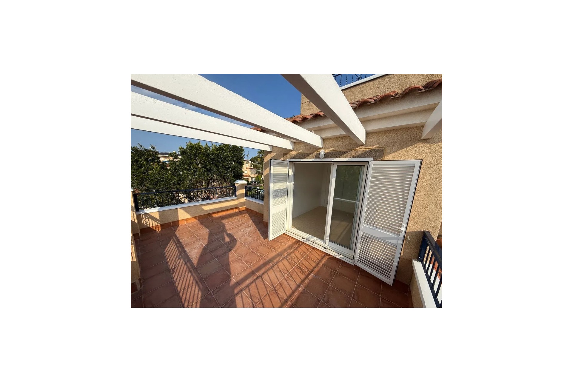 Odsprzedaż - Kamienica - Orihuela Costa - Mil Palmeras