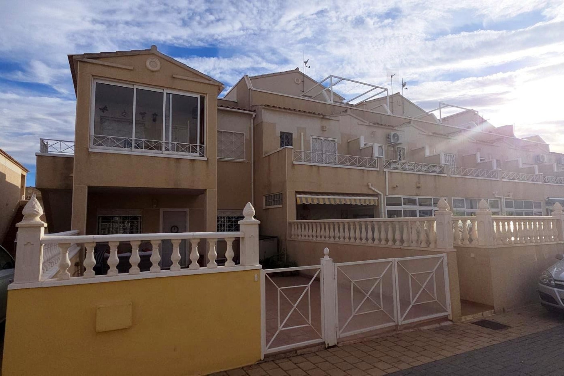 Odsprzedaż - Kamienica - Orihuela Costa - Playa Flamenca